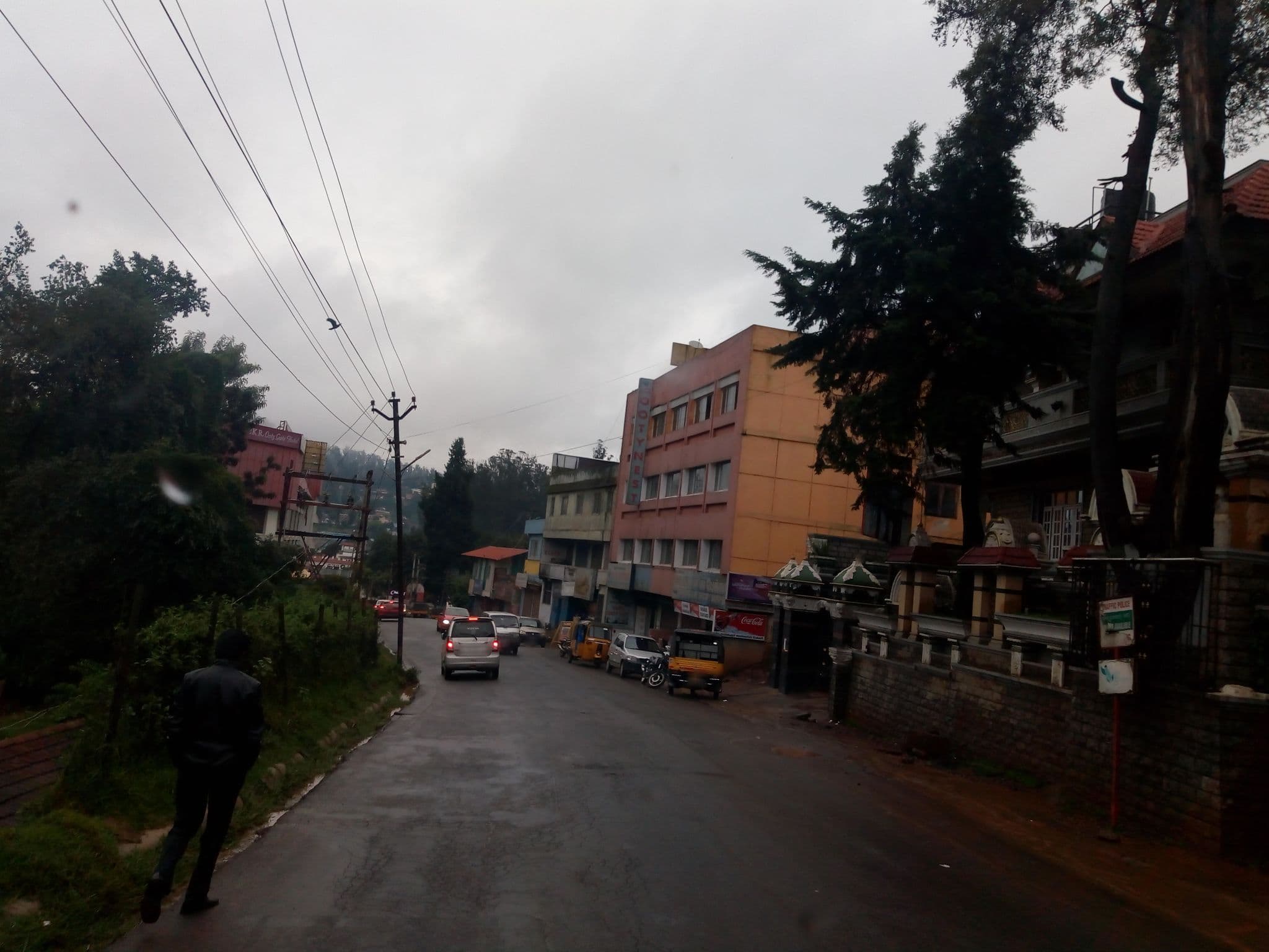 Street view near The Greenery Ooty, Ooty — © venkanna37 (CC BY-SA · Mapillary)