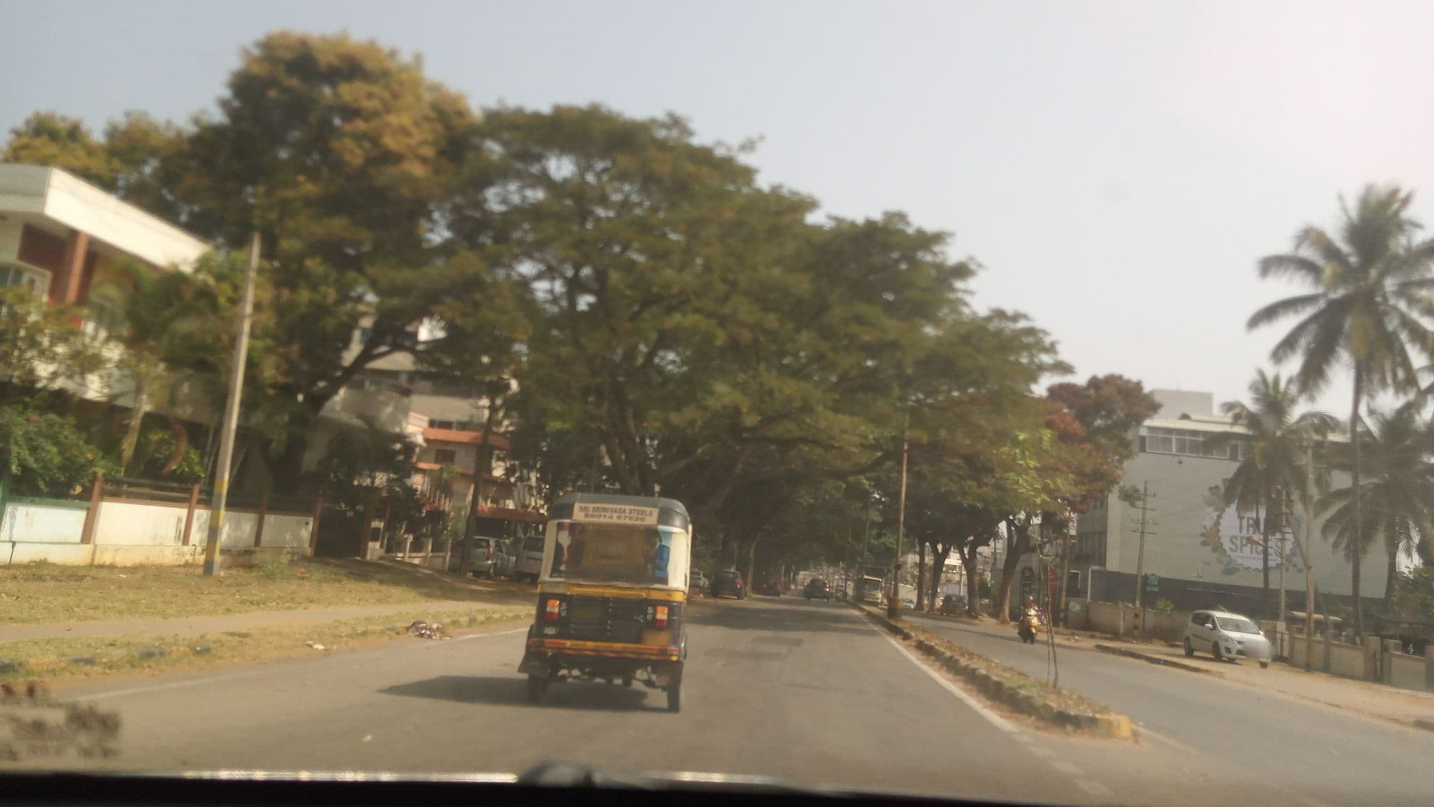 Street view near Raxidi Nest, Mysuru — © pradeepbv (CC BY-SA · Mapillary)
