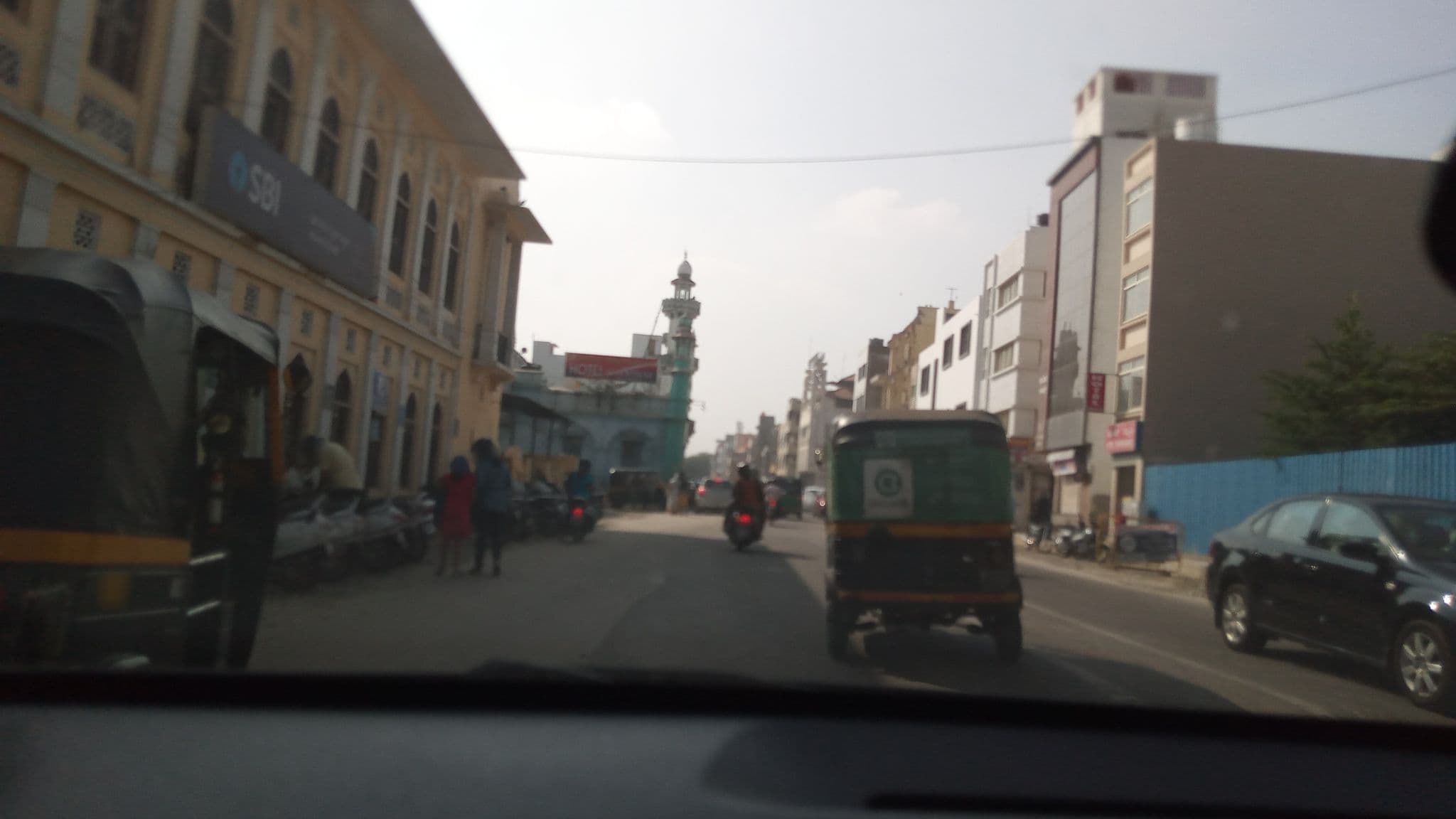 Street view near Arya Lodge, Mysuru — © pradeepbv (CC BY-SA · Mapillary)