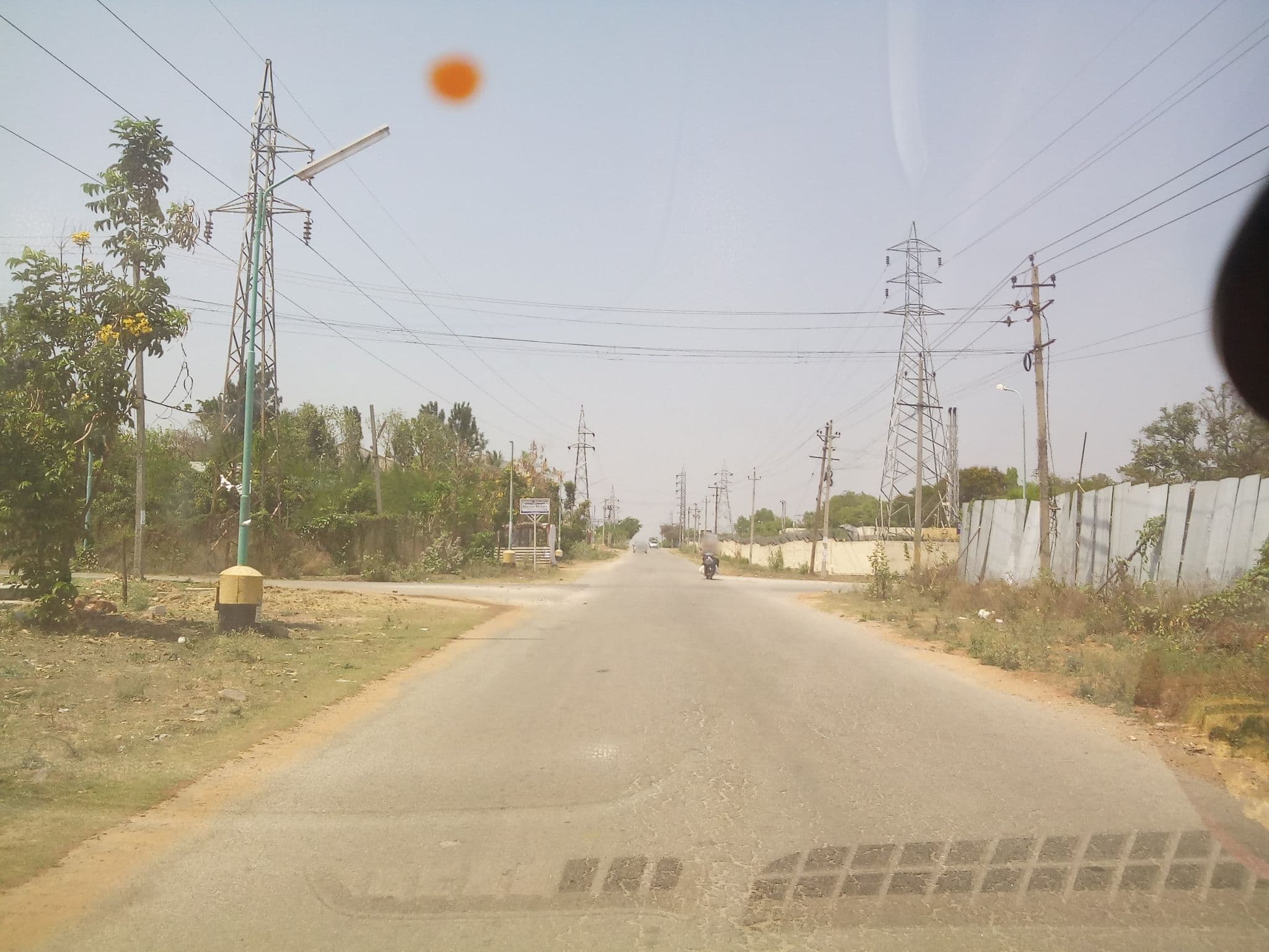 Street view near Oasis Hotel, Kurgahalli — © shravan91 (CC BY-SA · Mapillary)