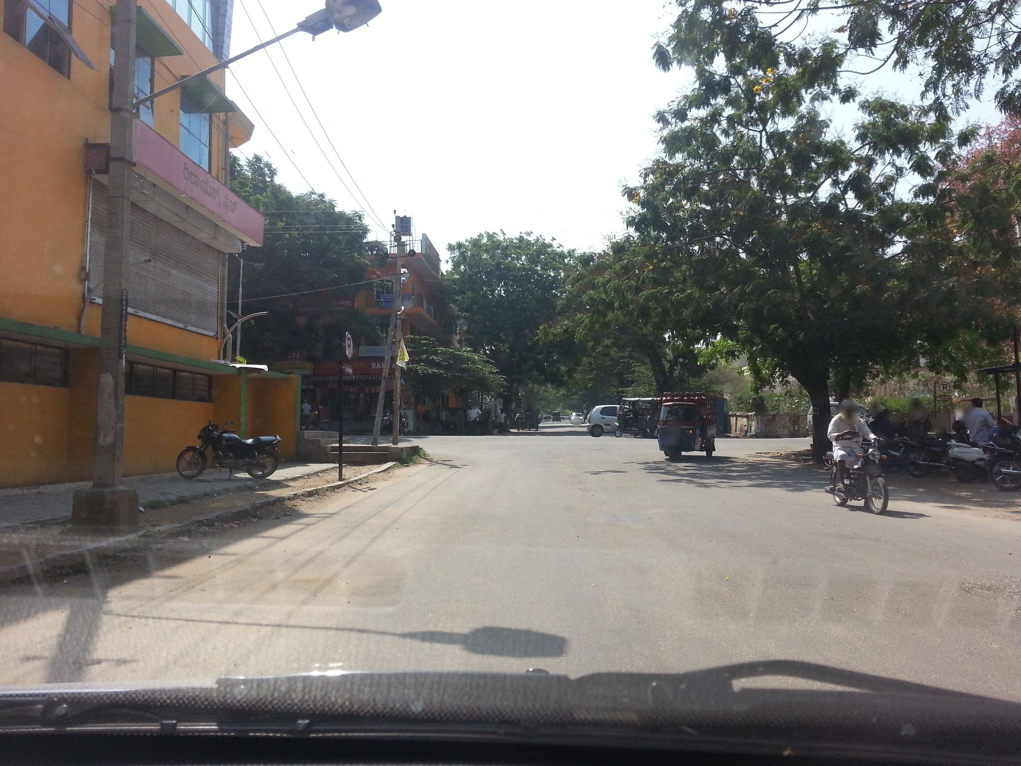 Street view near Baba Tourist Home, Belvata — © ruth (CC BY-SA · Mapillary)