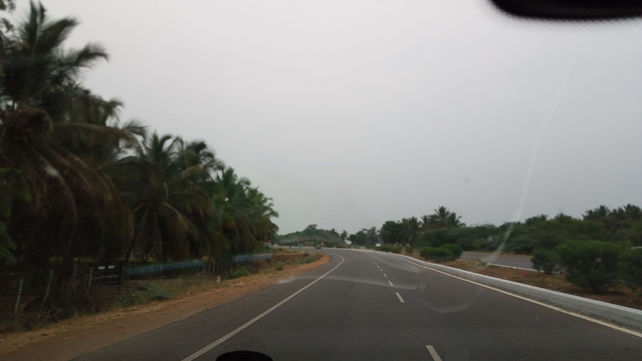 Street view near Empire, Bellūru — © pradeepbv (CC BY-SA · Mapillary)