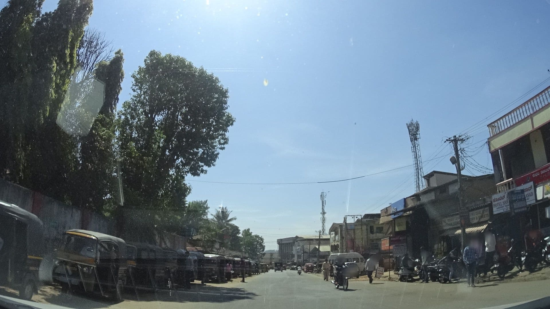 Street view near Sirimane Homestay, Mudgere — © geohacker (CC BY-SA · Mapillary)