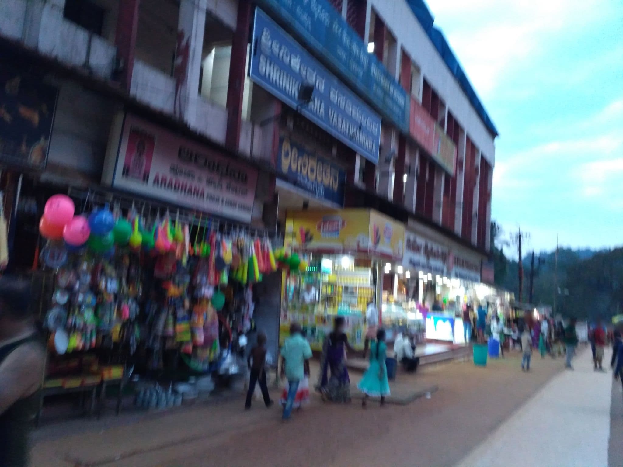 Street view near Vishnu Mandira Lodge, Konaje — © chethan (CC BY-SA · Mapillary)