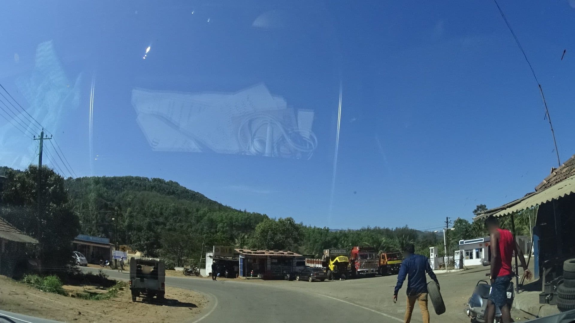 Street view near Jalavaibhava Homestay, Kudremukh — © geohacker (CC BY-SA · Mapillary)