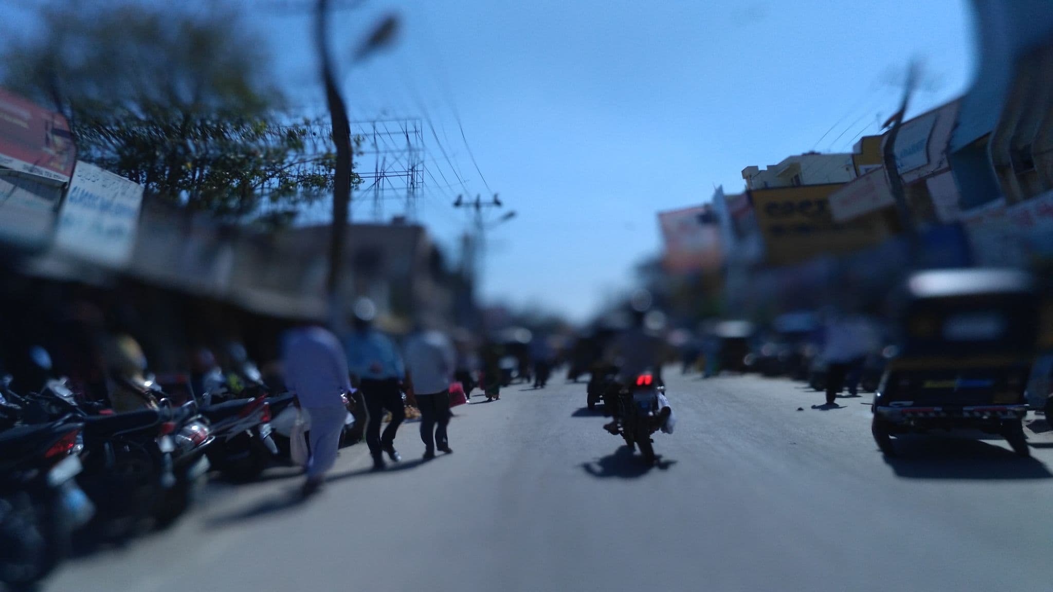 Street view near Hotel Chiranth, Hassan — © chethan (CC BY-SA · Mapillary)