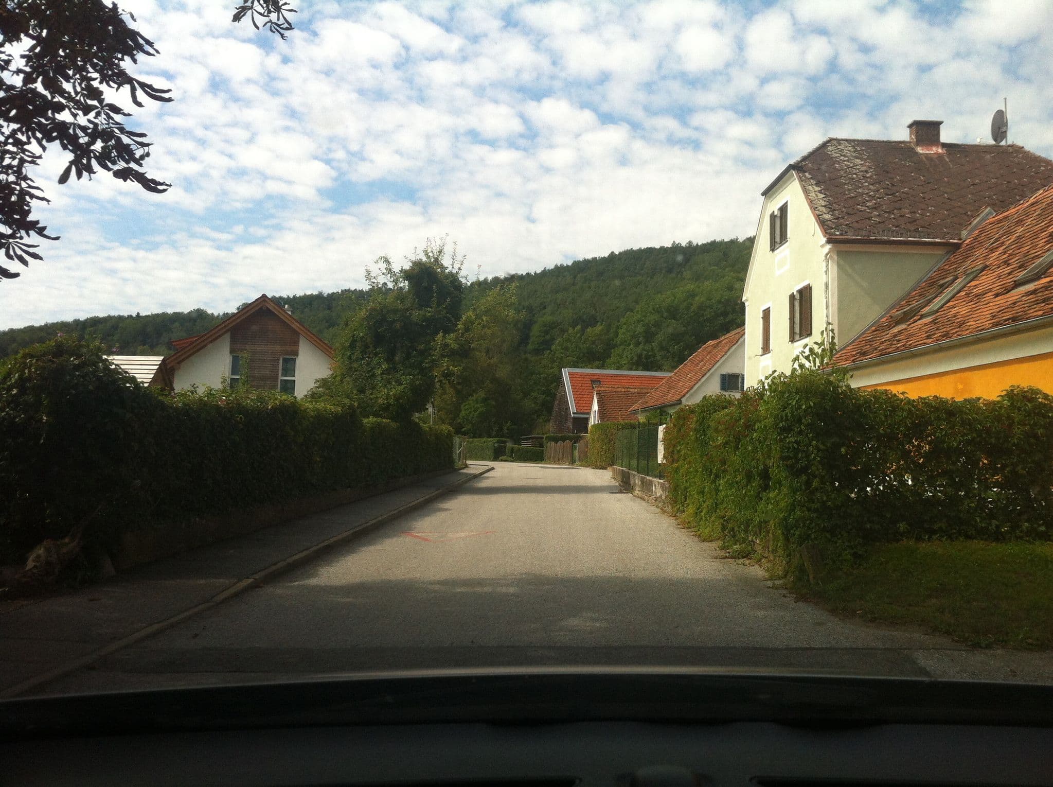 Street view near Gasthaus Riegerbauer, Pischelsdorf in der Steiermark — © tswa (CC BY-SA · Mapillary)
