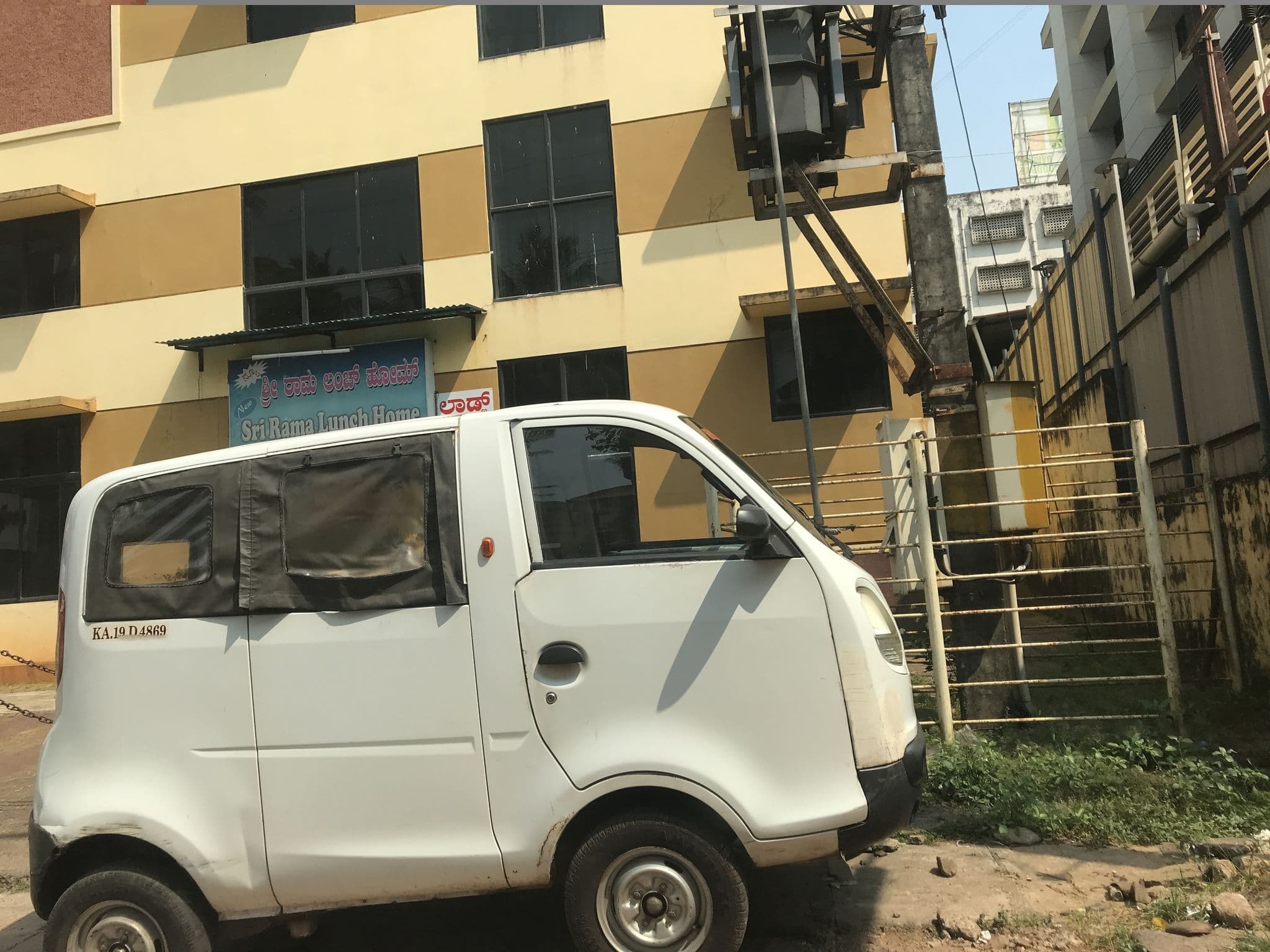 Street view near Sri Rama Residency, Mangaluru — © livableurbanism (CC BY-SA · Mapillary)