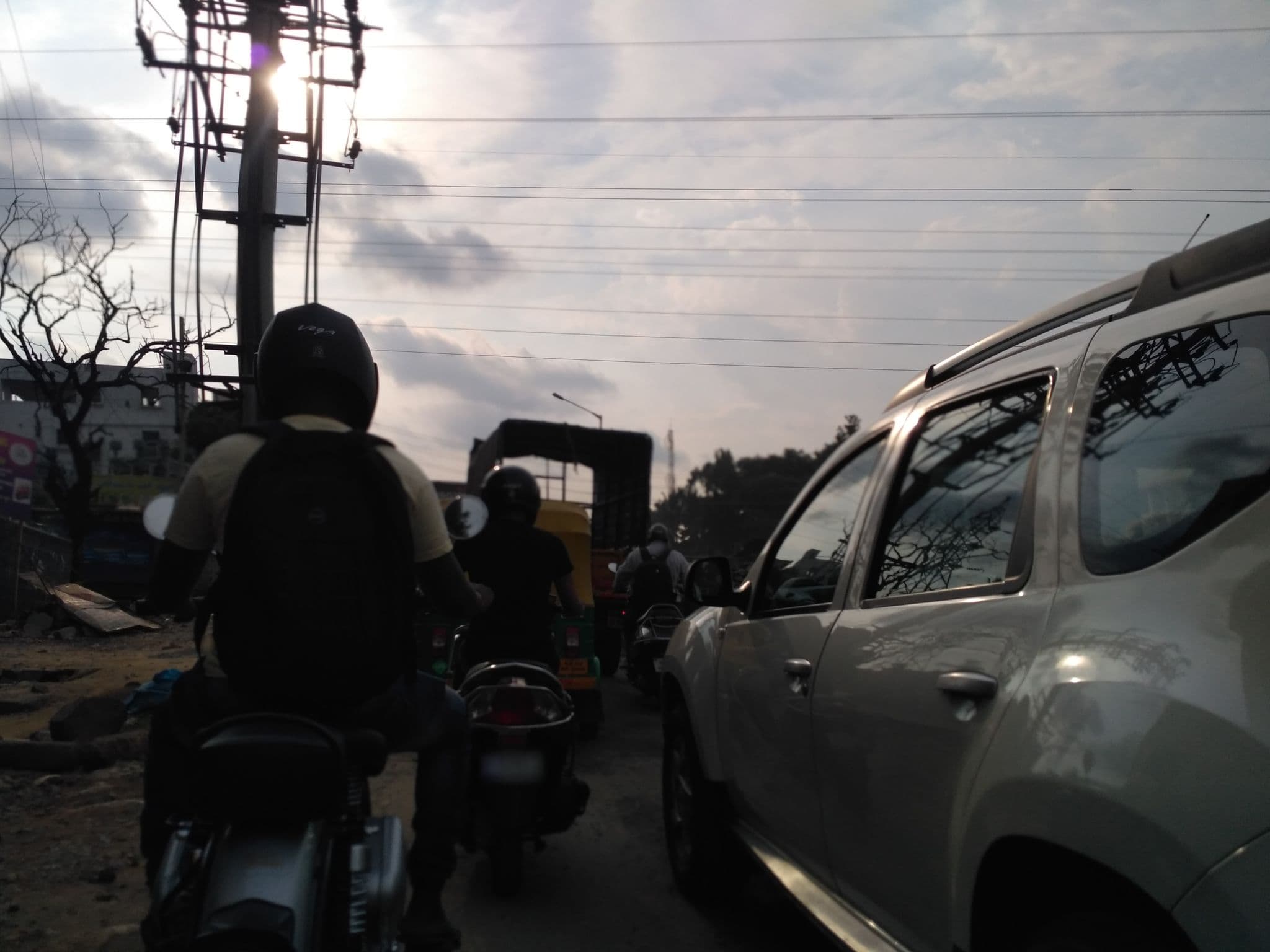 Street view near OYO Rooms Vijayanagar, Bengaluru — © chethan (CC BY-SA · Mapillary)