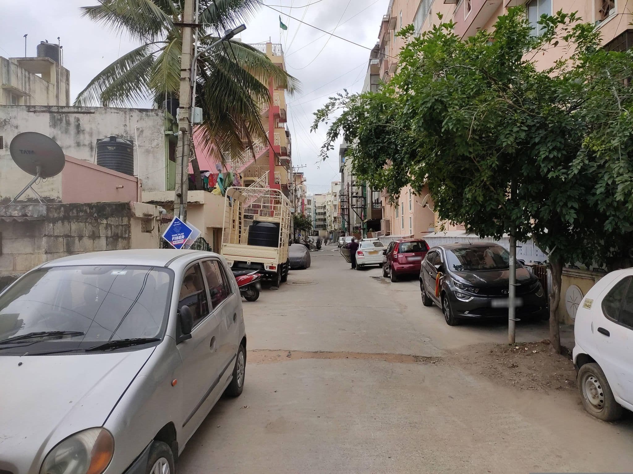 Street view near Restville Serviced Apartments, Bengaluru — © bkowshik (CC BY-SA · Mapillary)