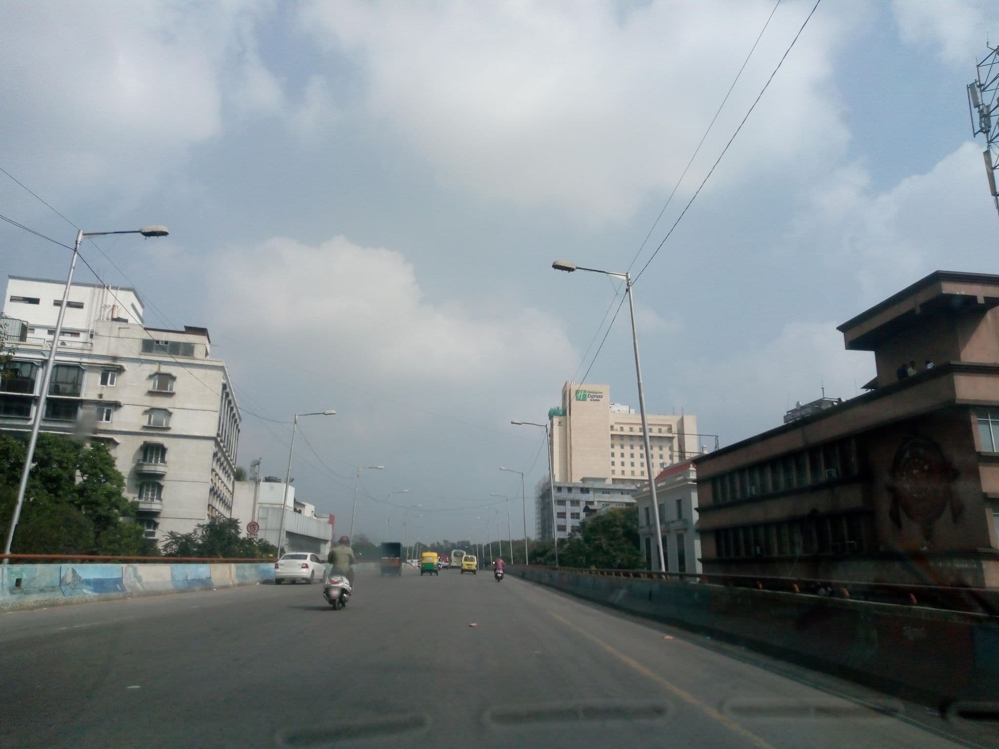 Street view near Fortune Hotel, Bengaluru — © venkanna37 (CC BY-SA · Mapillary)