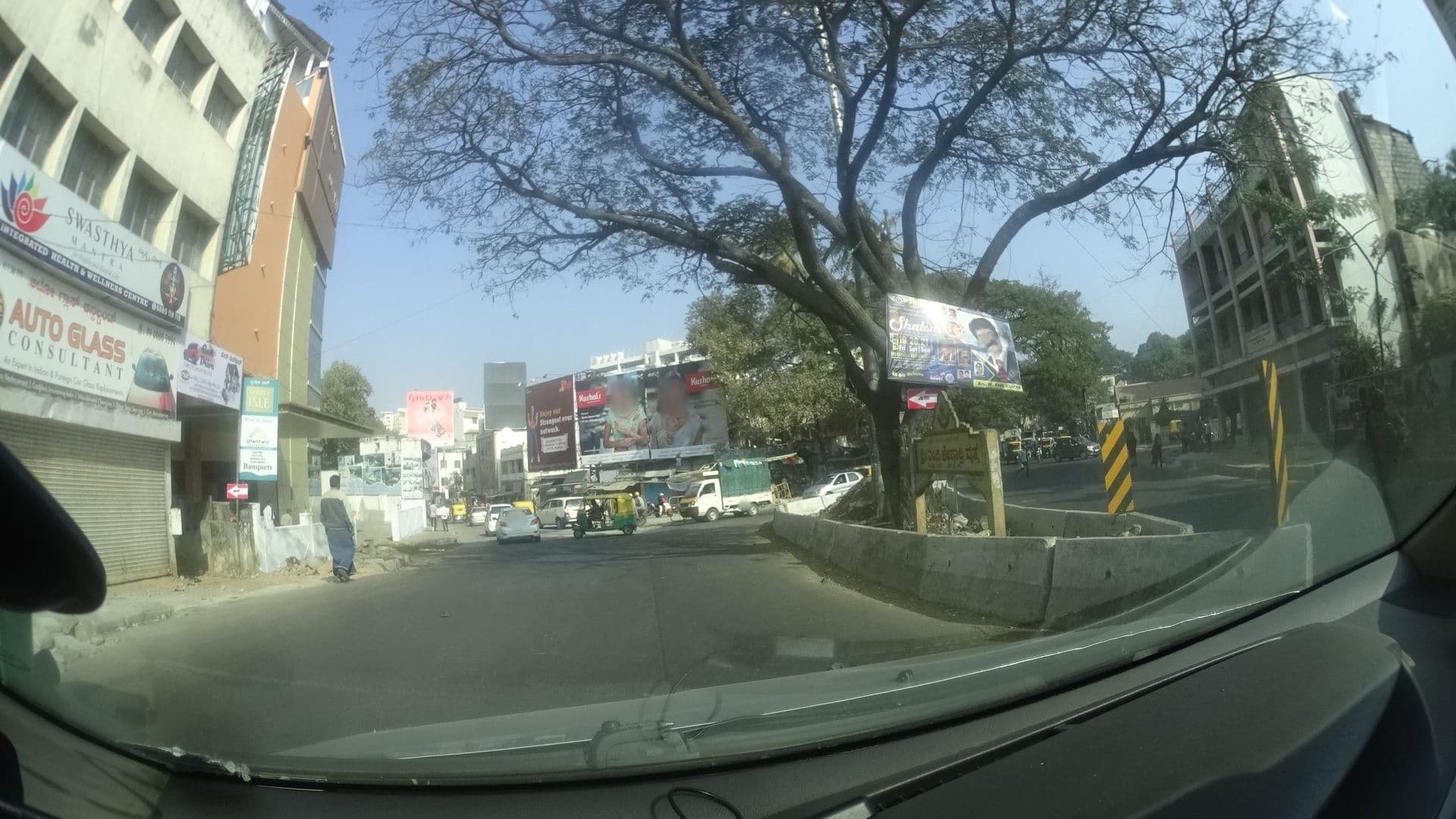 Street view near Hotel Shiva International, Bengaluru — © ranjithjoy (CC BY-SA · Mapillary)