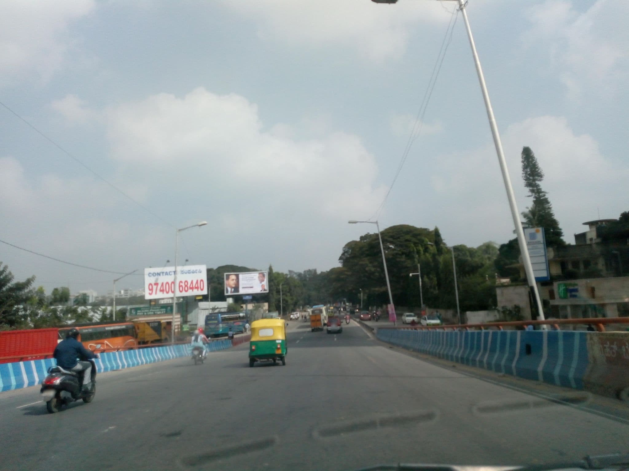 Street view near Babburkamme Seva Samithi, Bengaluru — © venkanna37 (CC BY-SA · Mapillary)