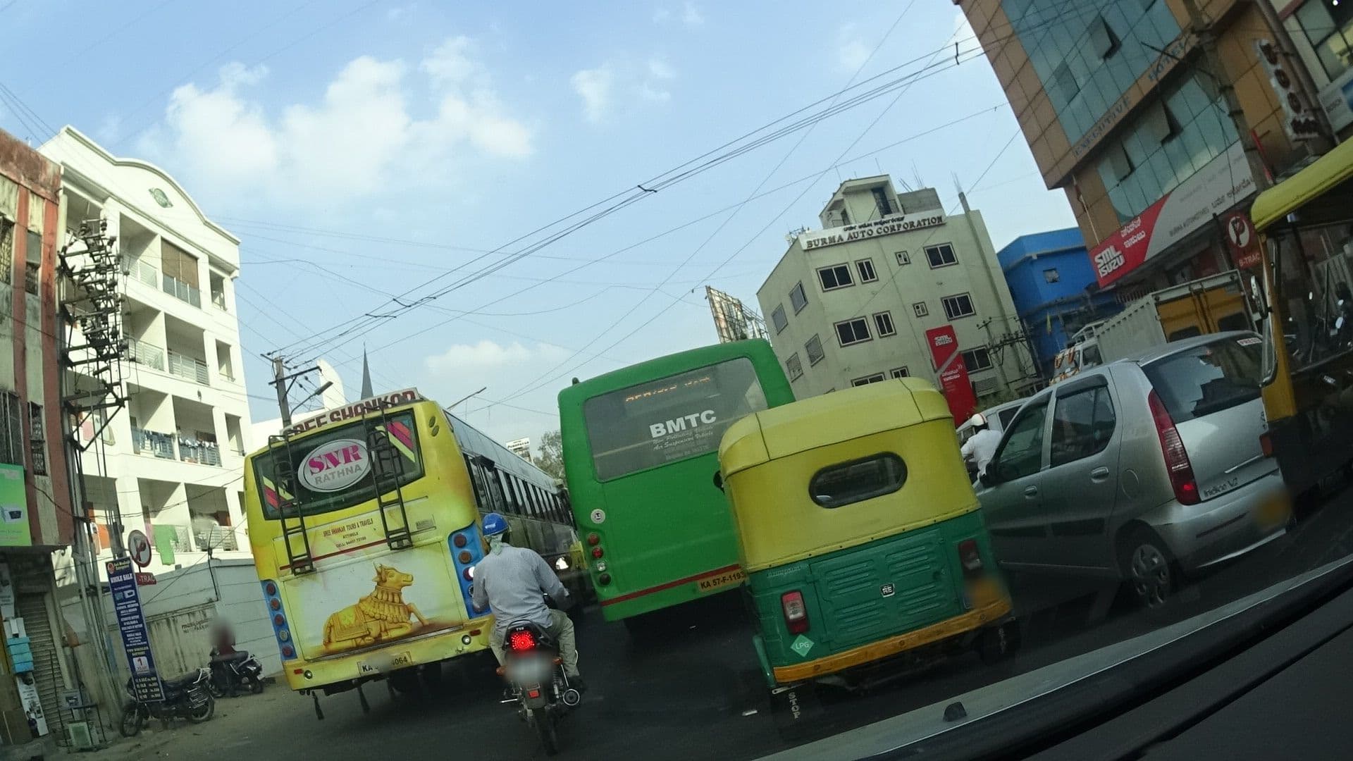 Street view near Pai Vaibhav, Bengaluru — © venkanna37 (CC BY-SA · Mapillary)