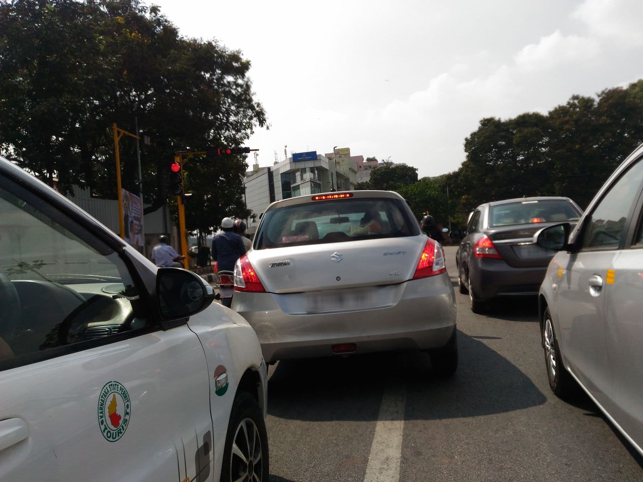 Street view near Grasim Guest House, Bengaluru — © yogi (CC BY-SA · Mapillary)