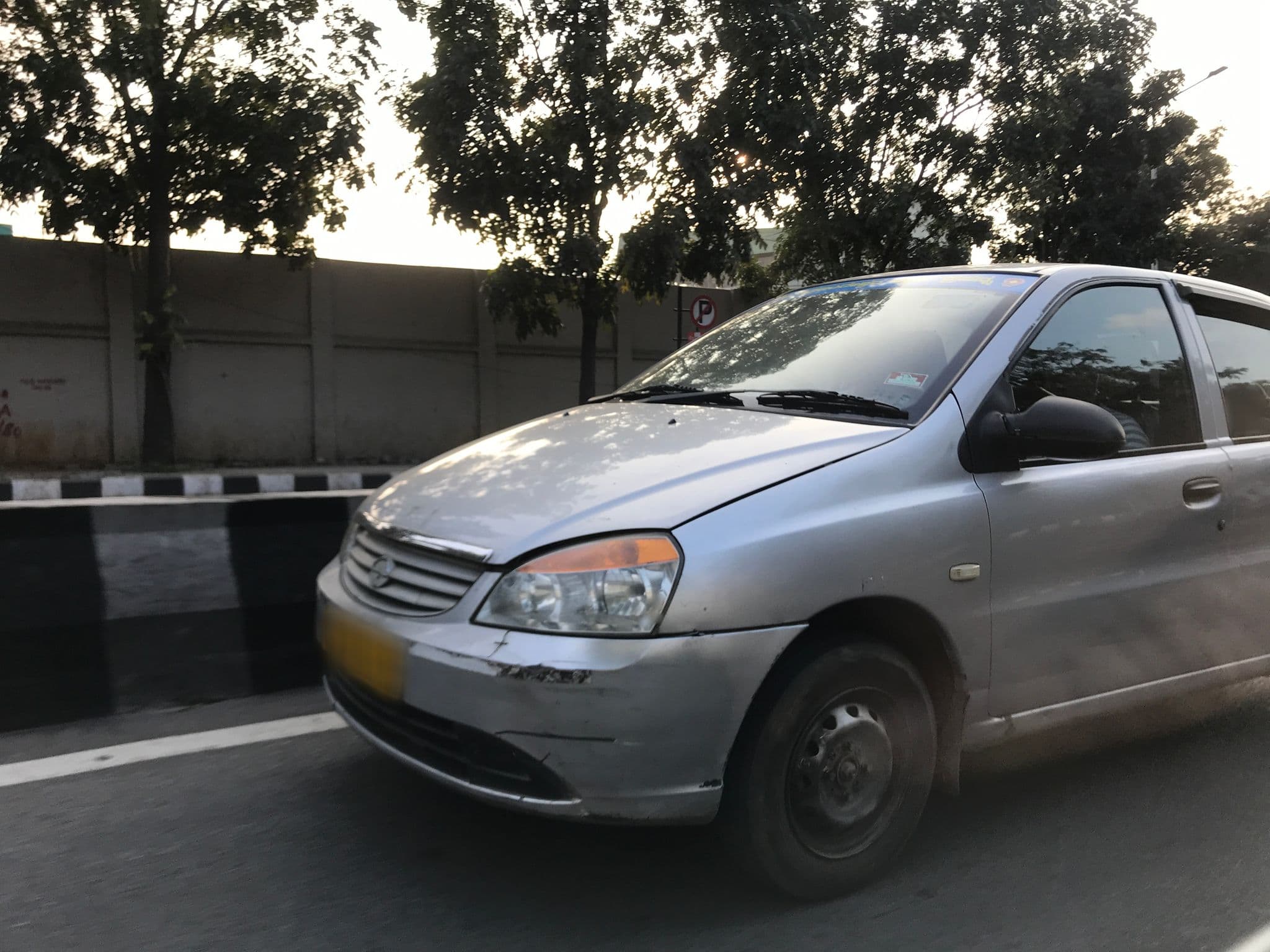 Street view near Hotel Grand Ashok, Bengaluru — © miguel_andrade (CC BY-SA · Mapillary)