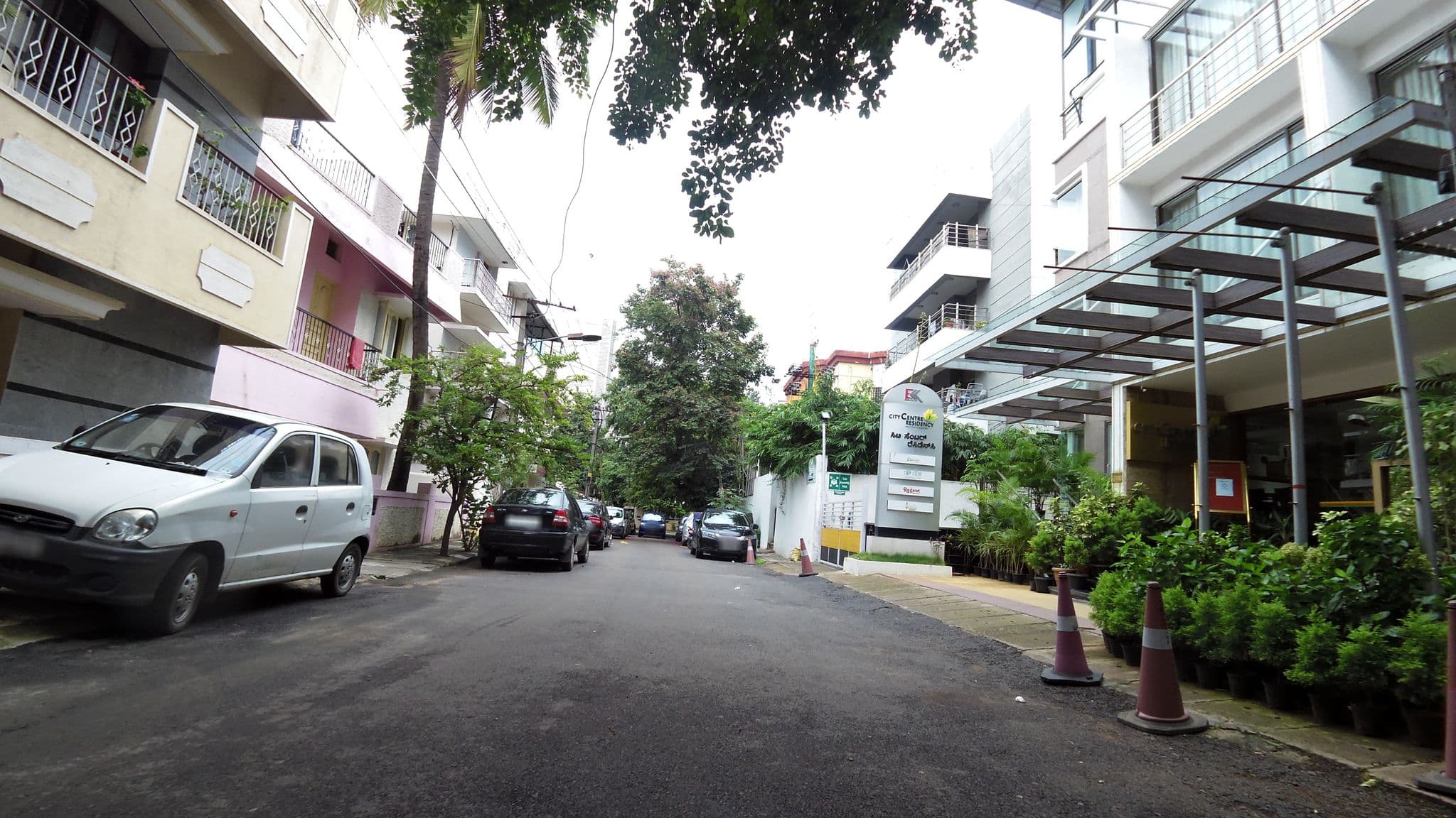 Street view near Painted Platters, Bengaluru — © maning (CC BY-SA · Mapillary)