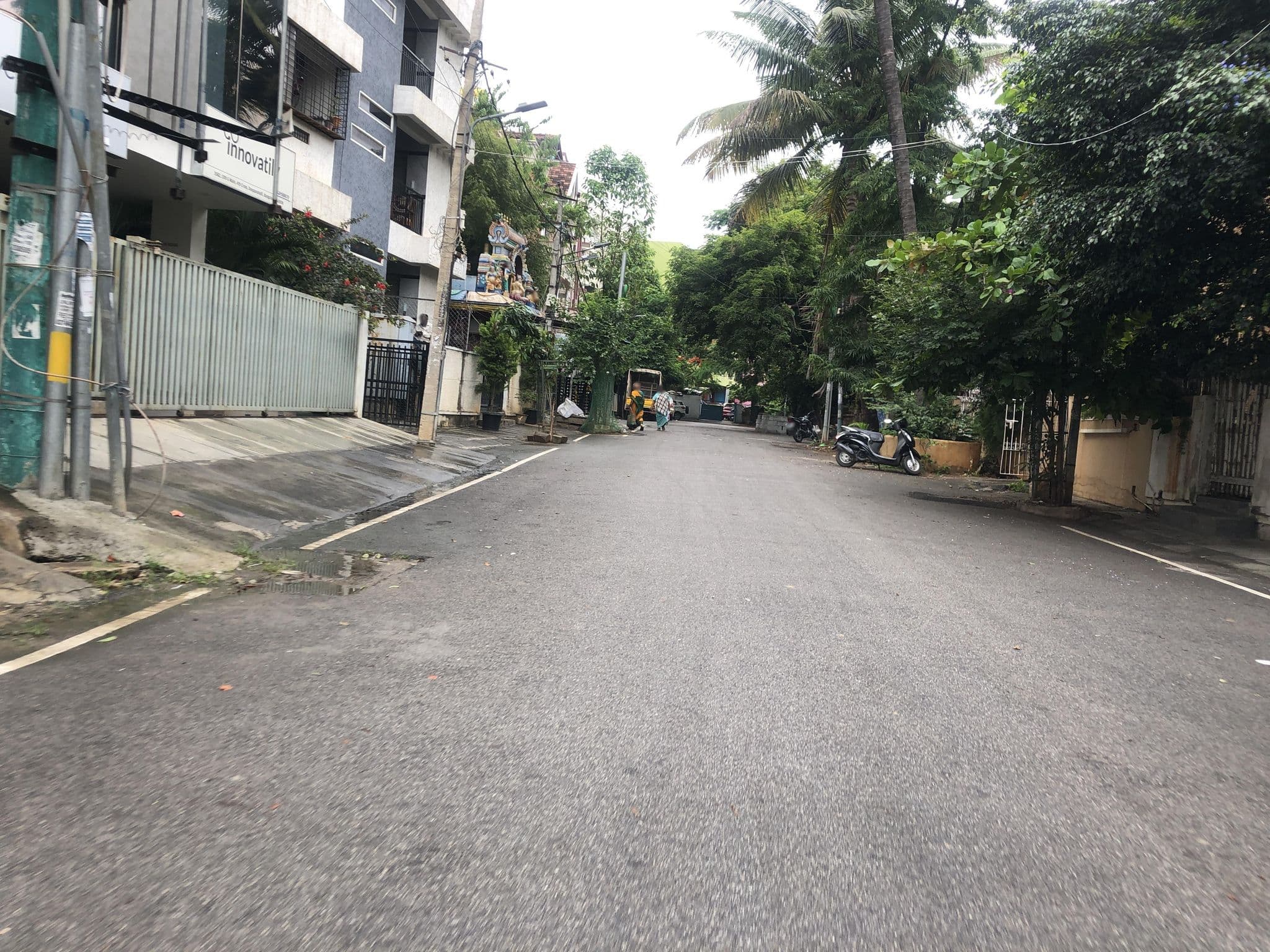 Street view near Elite Inn, Bengaluru — © olily (CC BY-SA · Mapillary)
