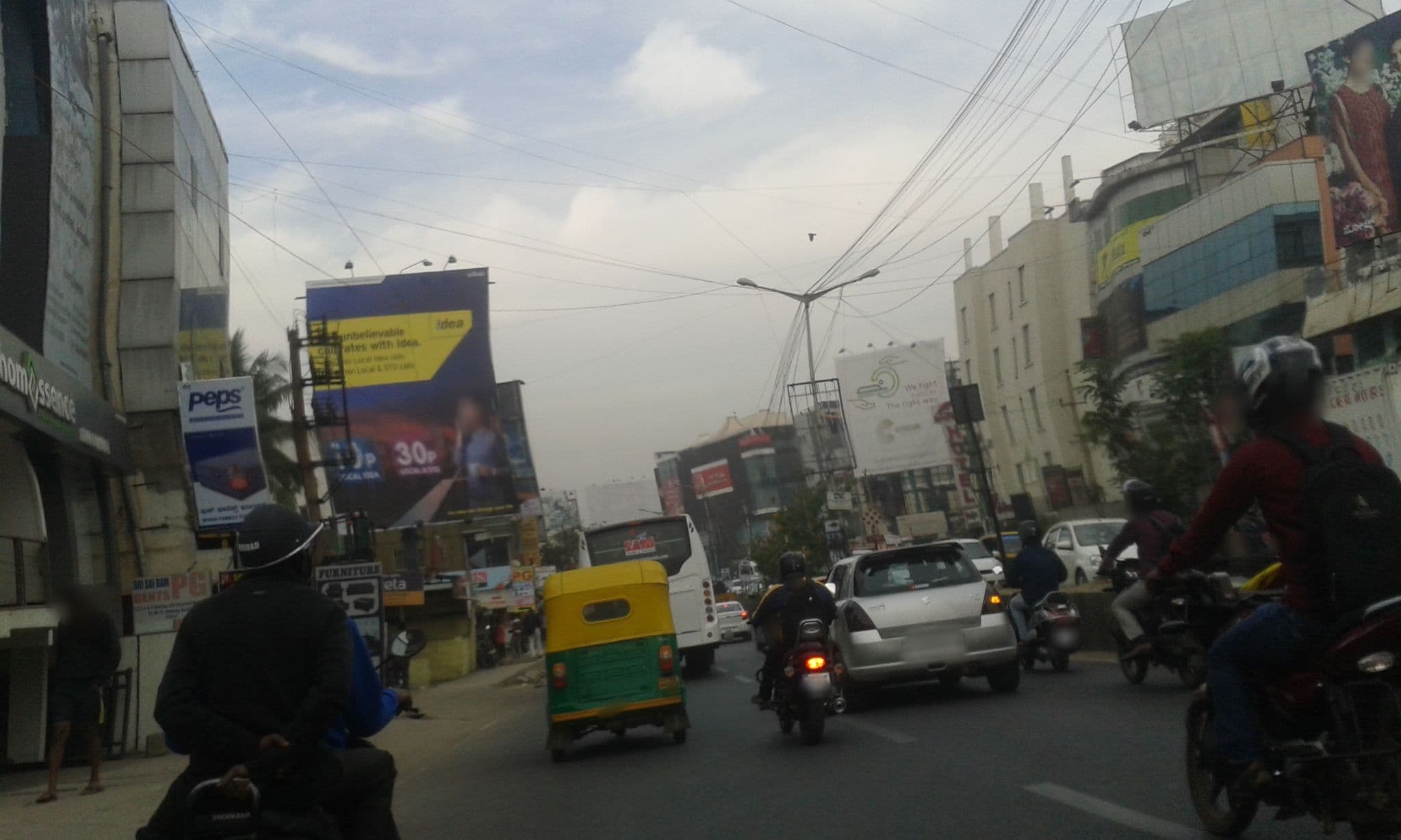 Street view near Isis Suites, Bengaluru — © yogi (CC BY-SA · Mapillary)