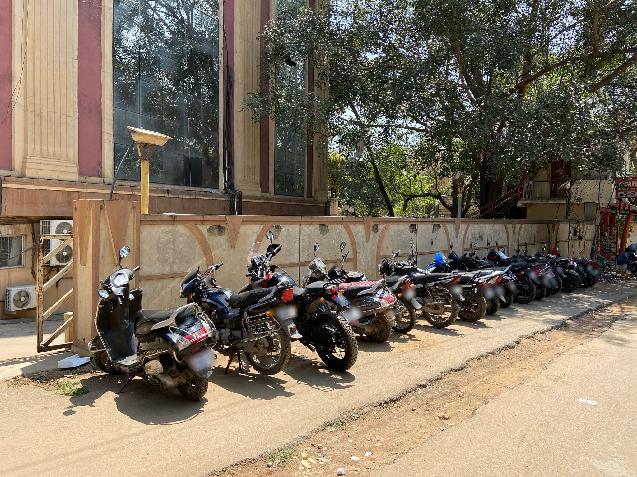Street view near Fountain Residency, Bengaluru — © jamesanderson (CC BY-SA · Mapillary)