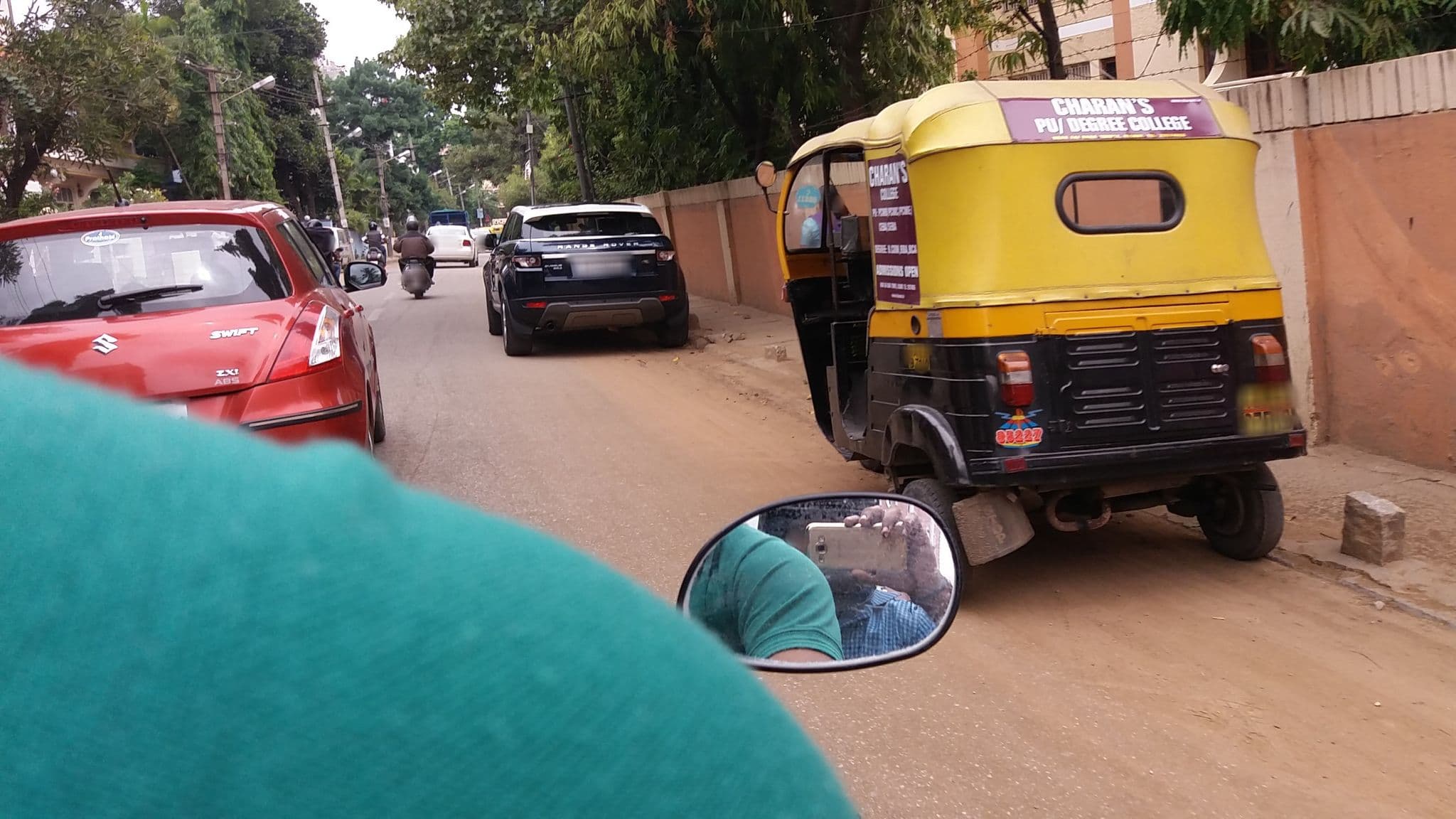 Street view near Apollo Greens Serviced Apartments, Bengaluru — © natarajakaveeti (CC BY-SA · Mapillary)