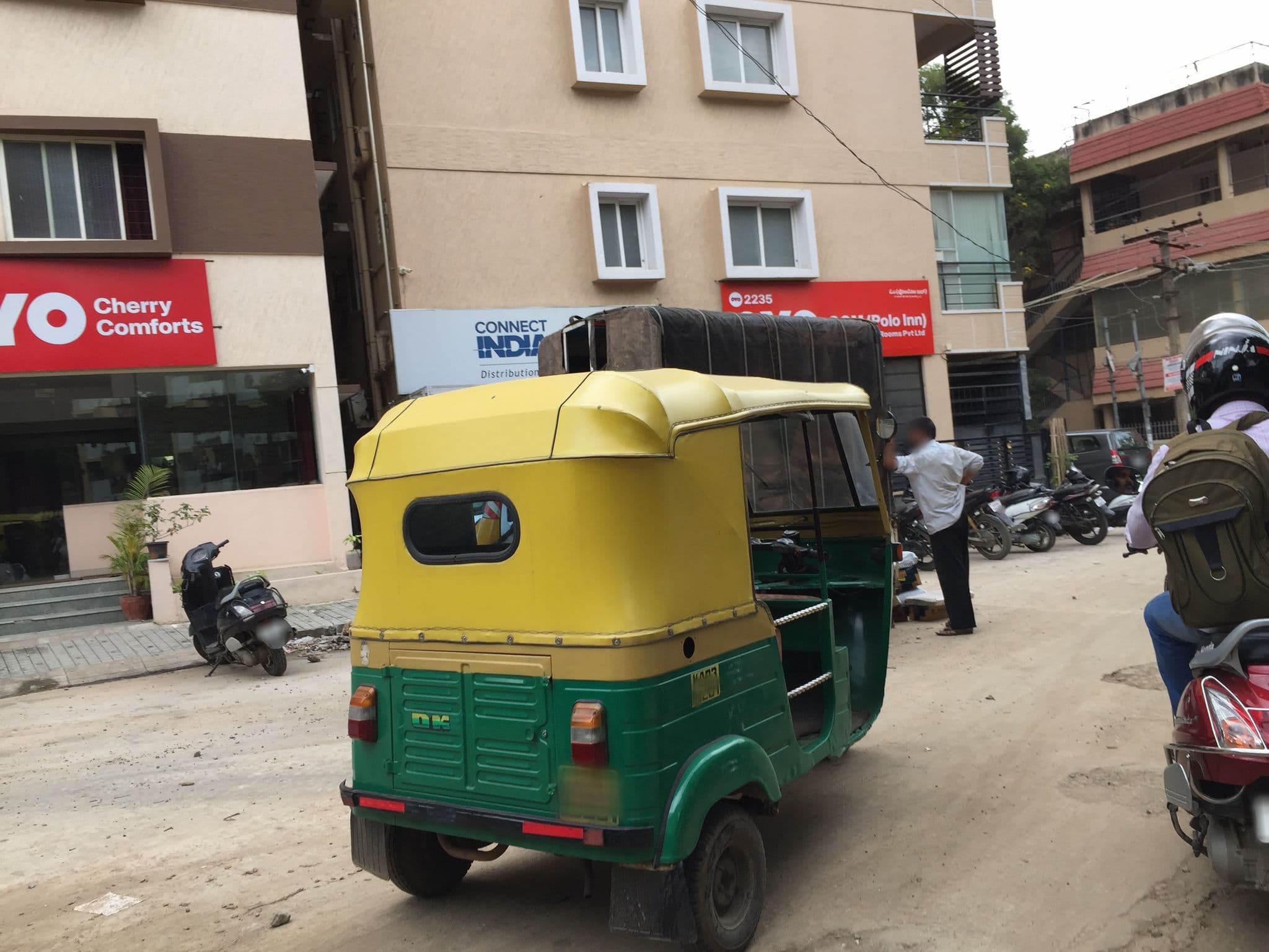 Street view near OYO 2235 Oh My Rooms Indranagar, Bengaluru — © planemad (CC BY-SA · Mapillary)
