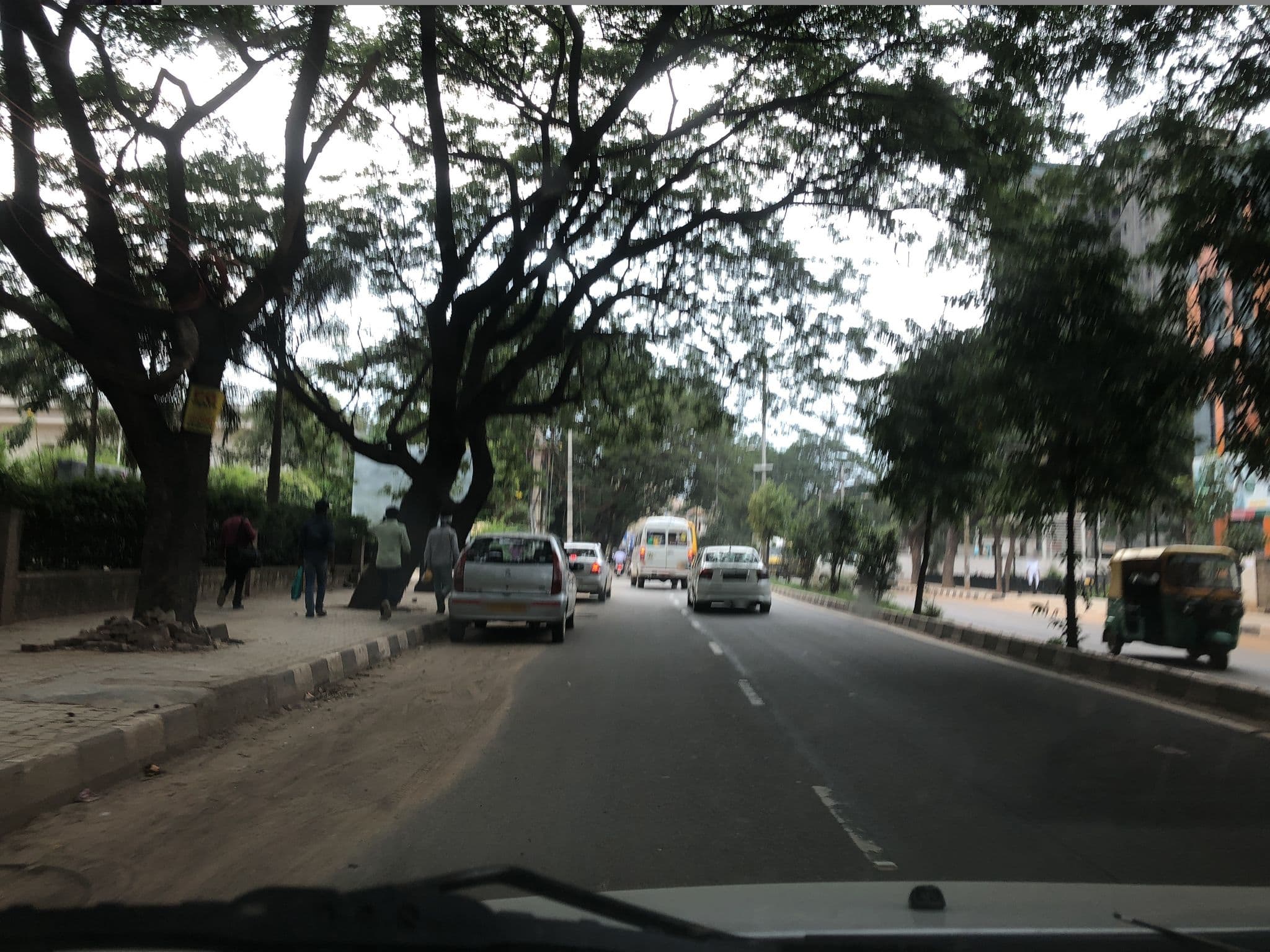 Street view near The Zuri Kumarakom Kerala Resort & Spa, Hoskote — © yellowracer (CC BY-SA · Mapillary)