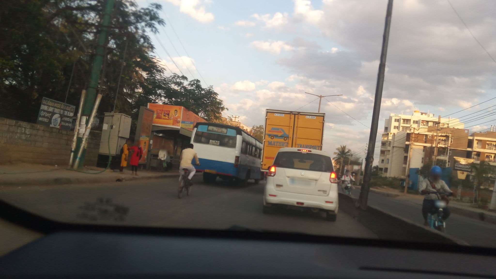 Street view near Hotel Foxglove, Hoskote — © pradeepbv (CC BY-SA · Mapillary)