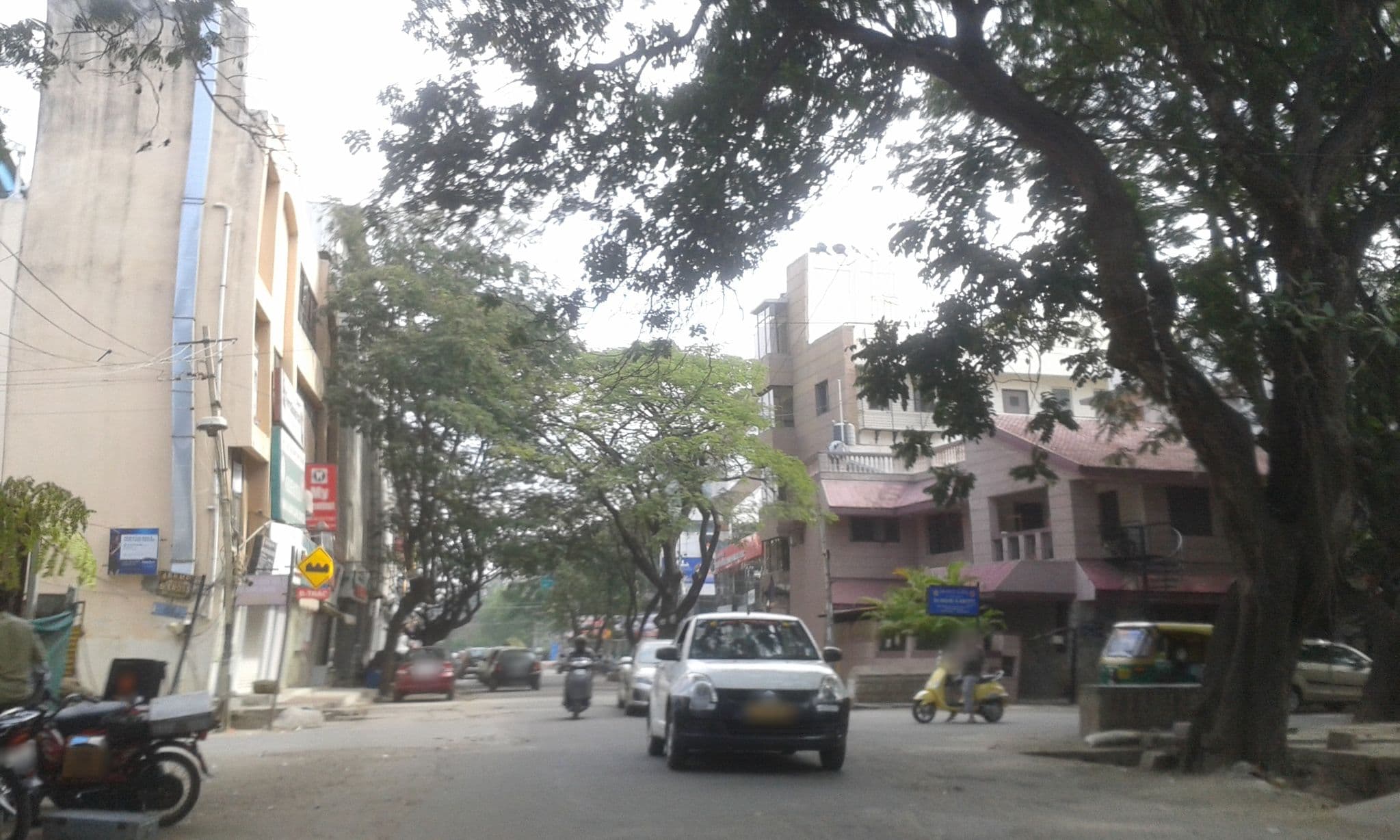Street view near Silicrest, Bengaluru — © yogi (CC BY-SA · Mapillary)