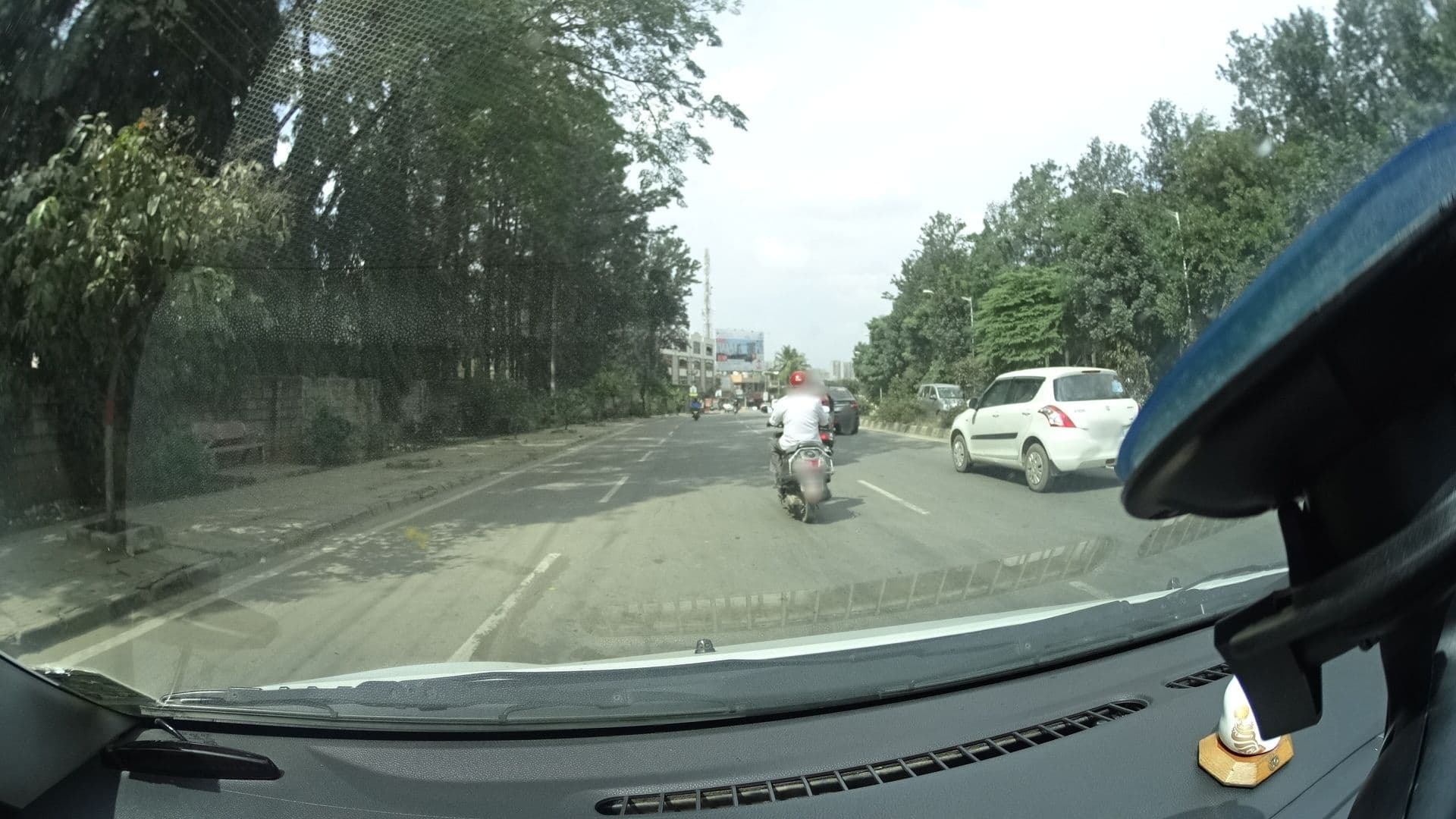 Street view near Brindavan College, Yelahanka — © ranjithjoy (CC BY-SA · Mapillary)