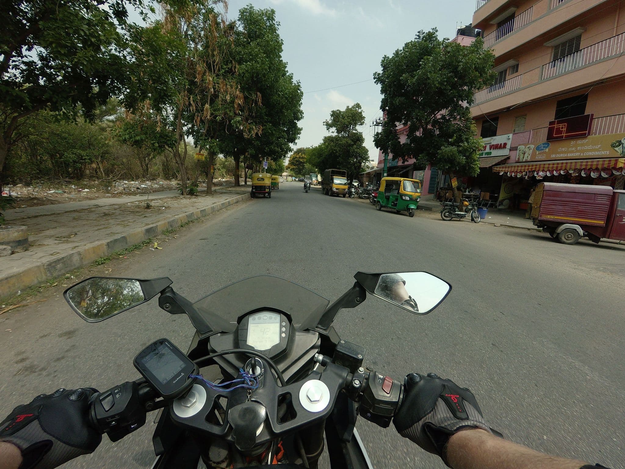 Street view near Kasturi vihar, Bengaluru — © richlv (CC BY-SA · Mapillary)