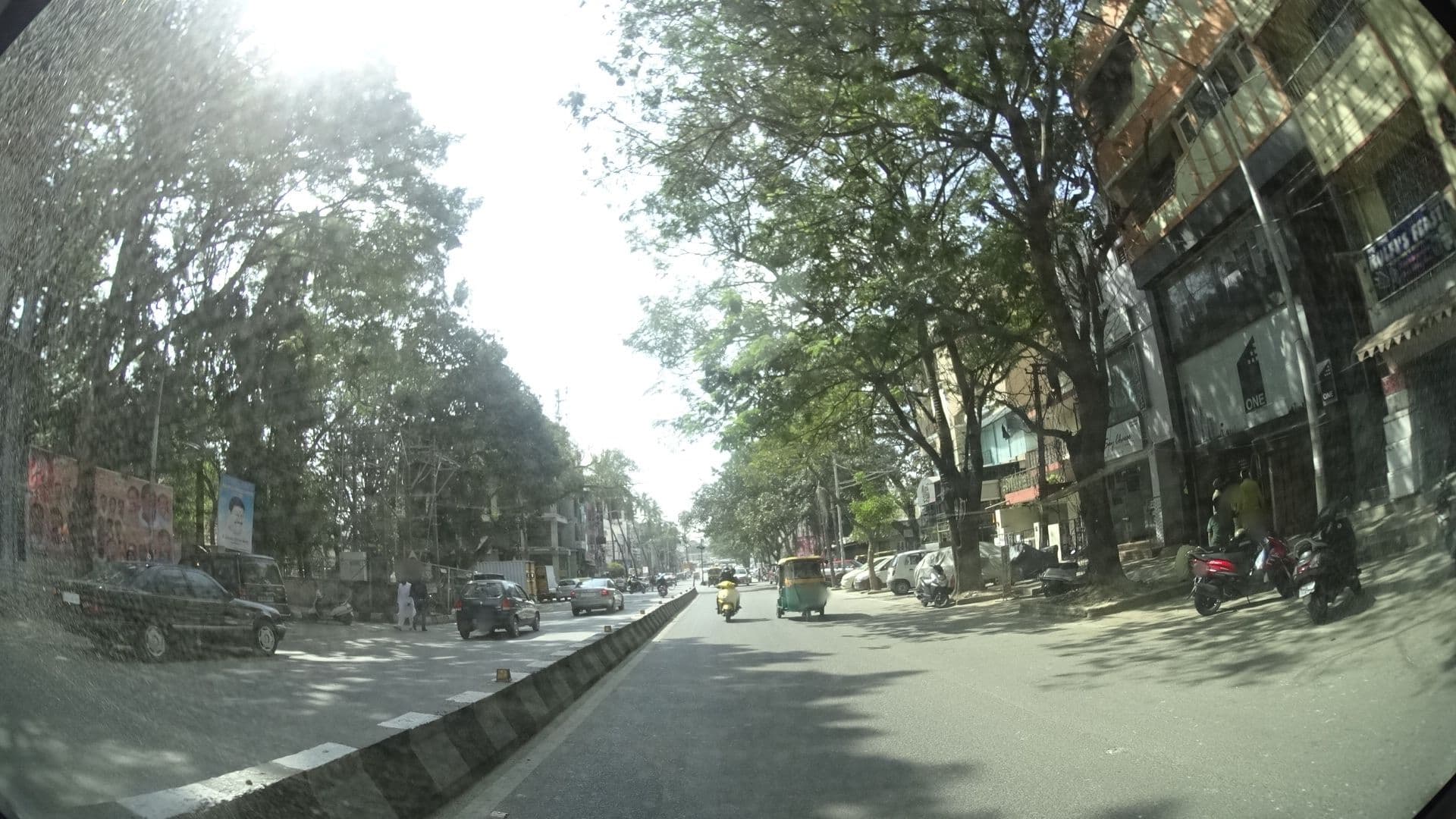 Street view near Roxel Inn Hebbal, Bengaluru — © geohacker (CC BY-SA · Mapillary)