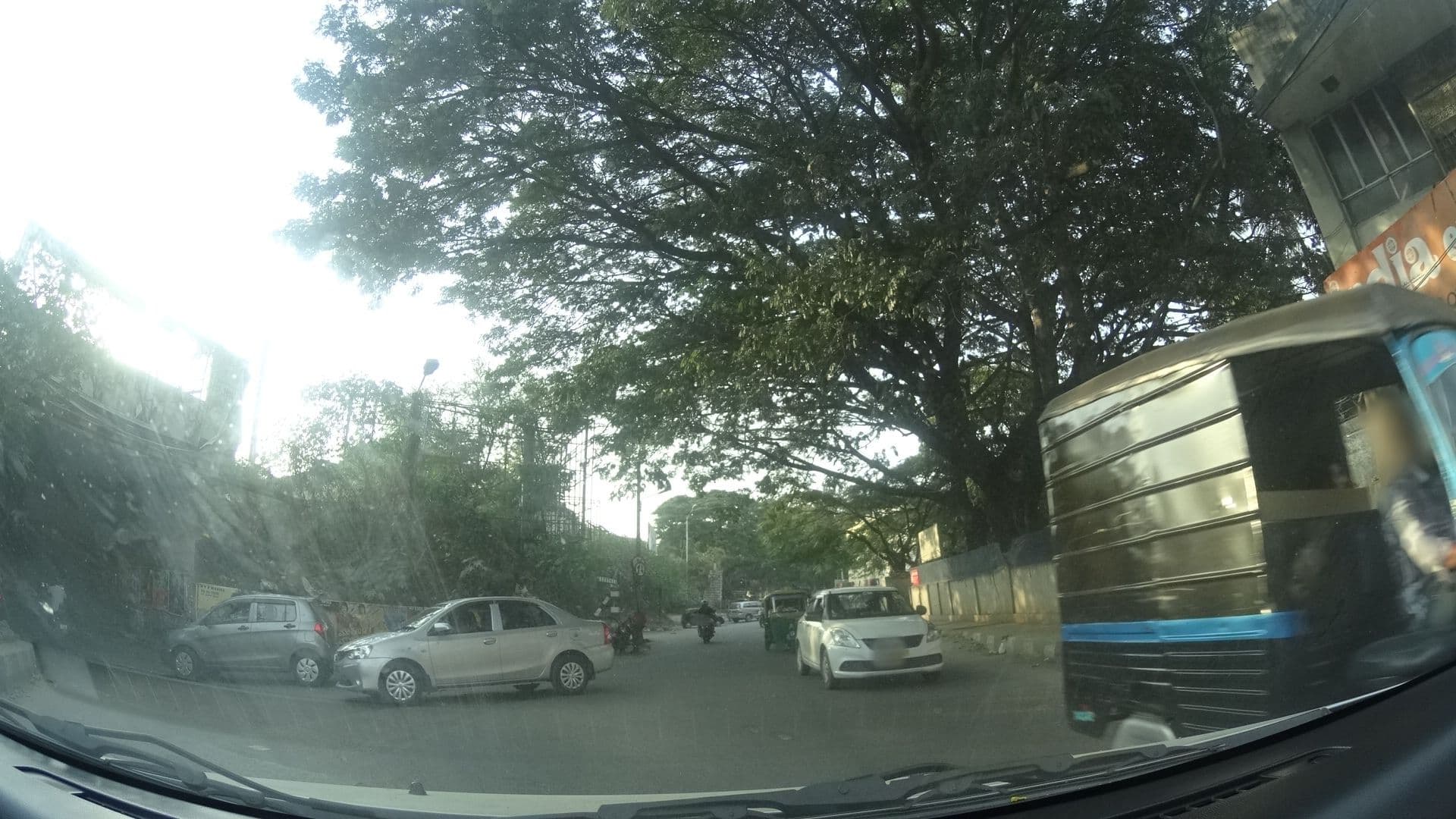 Street view near The Meditating Monkeys, Bengaluru — © geohacker (CC BY-SA · Mapillary)