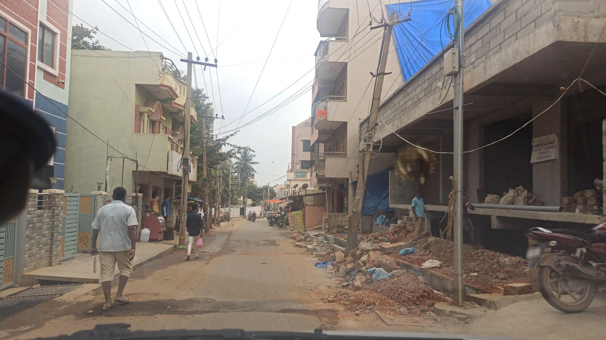 Street view near Maple Inn Budget Hotel, Yelahanka — © IBI (CC BY-SA · Mapillary)