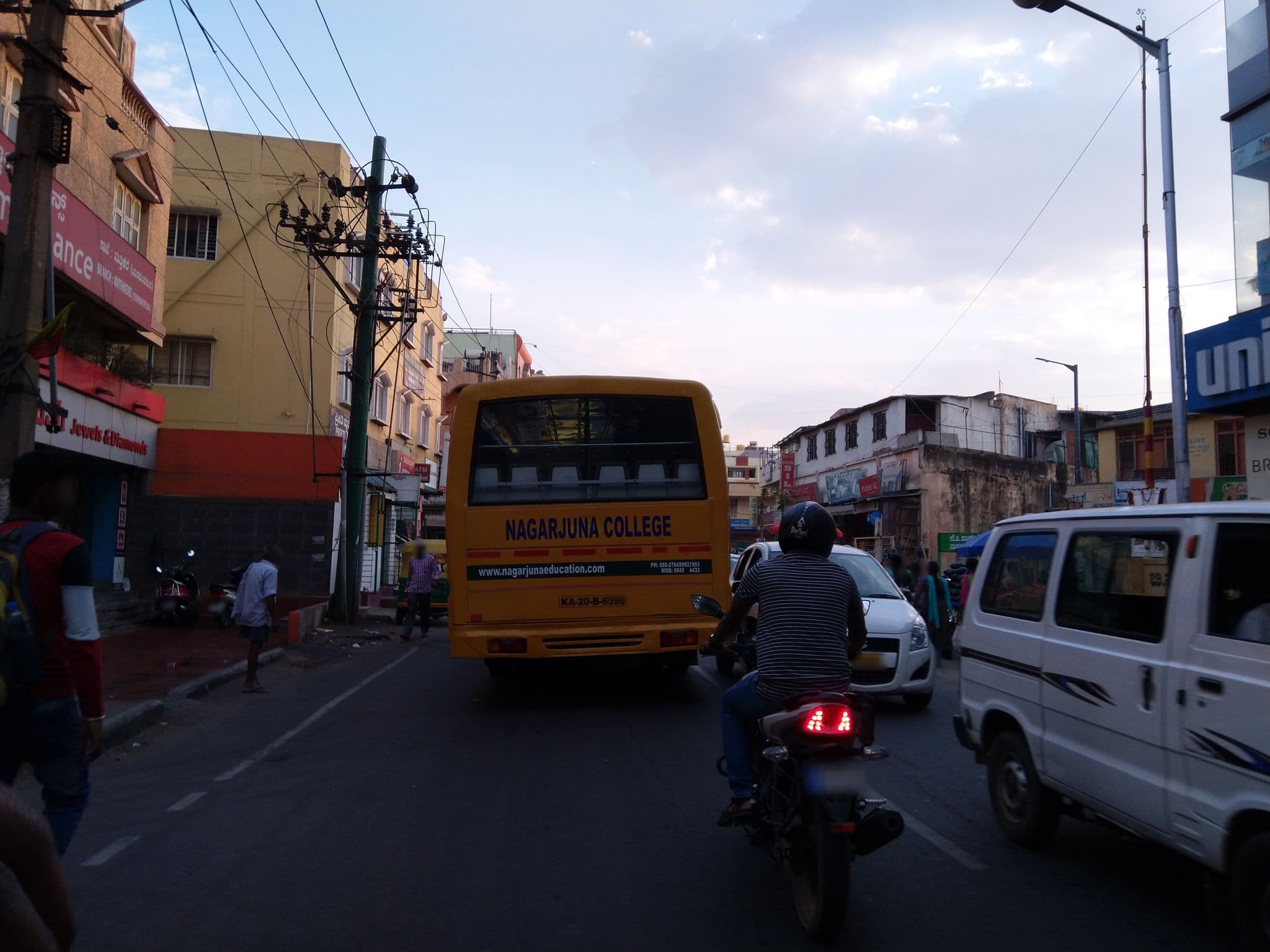 Street view near Maurya Paradise Inn, Bengaluru — © chethan (CC BY-SA · Mapillary)