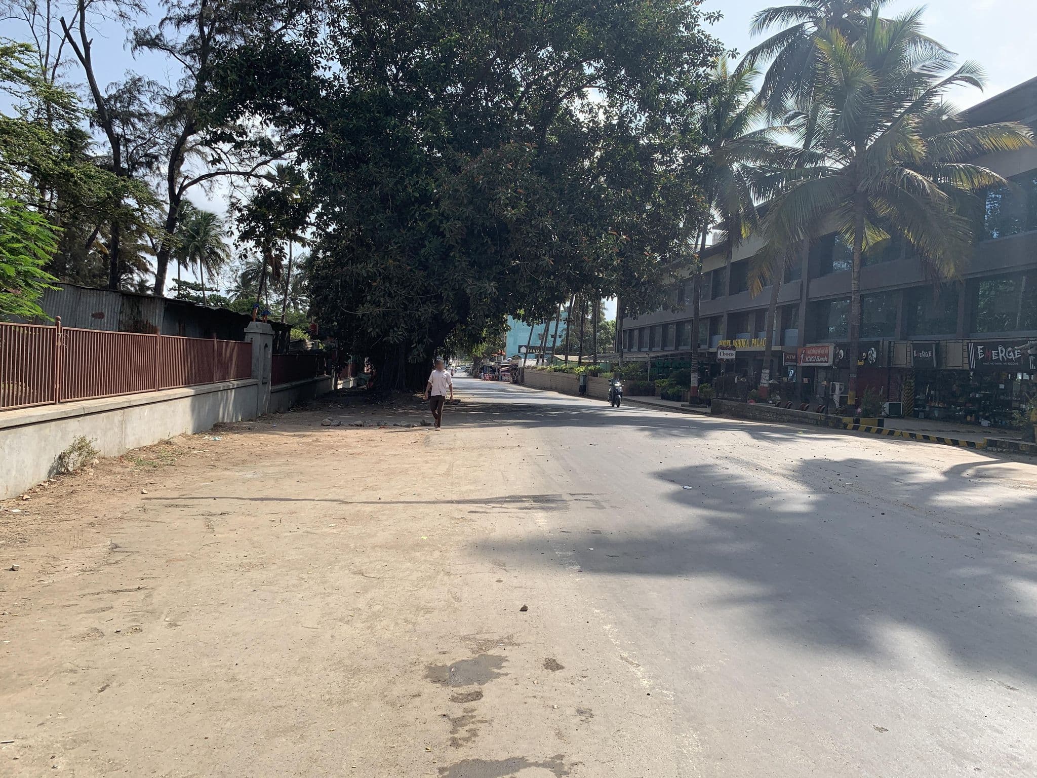 Street view near Hotel Ashoka Palace, Marwad — © DevvrtSingh (CC BY-SA · Mapillary)