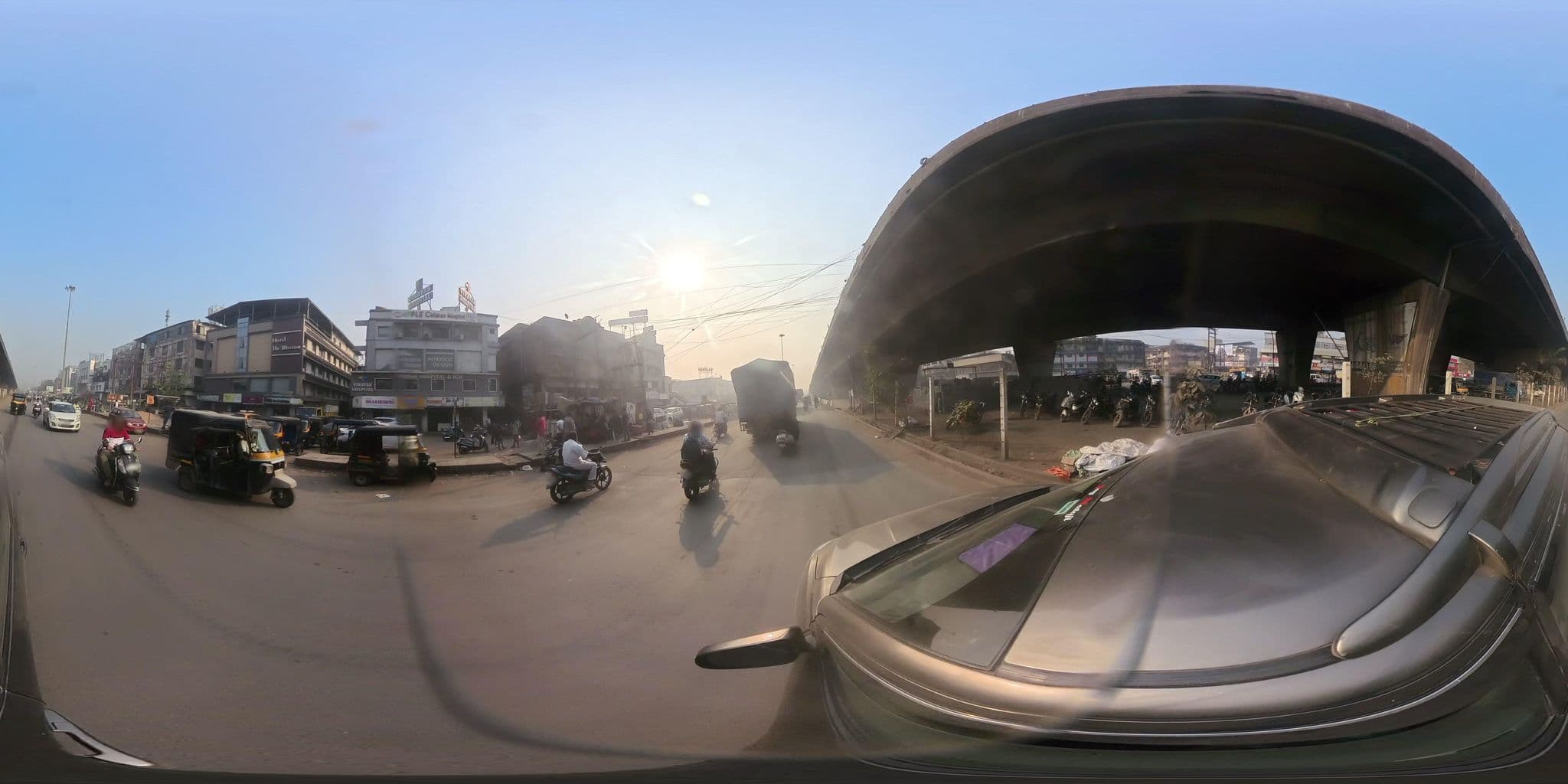 Street view near Hotel The Blossom, Vapi — © skysign (CC BY-SA · Mapillary)