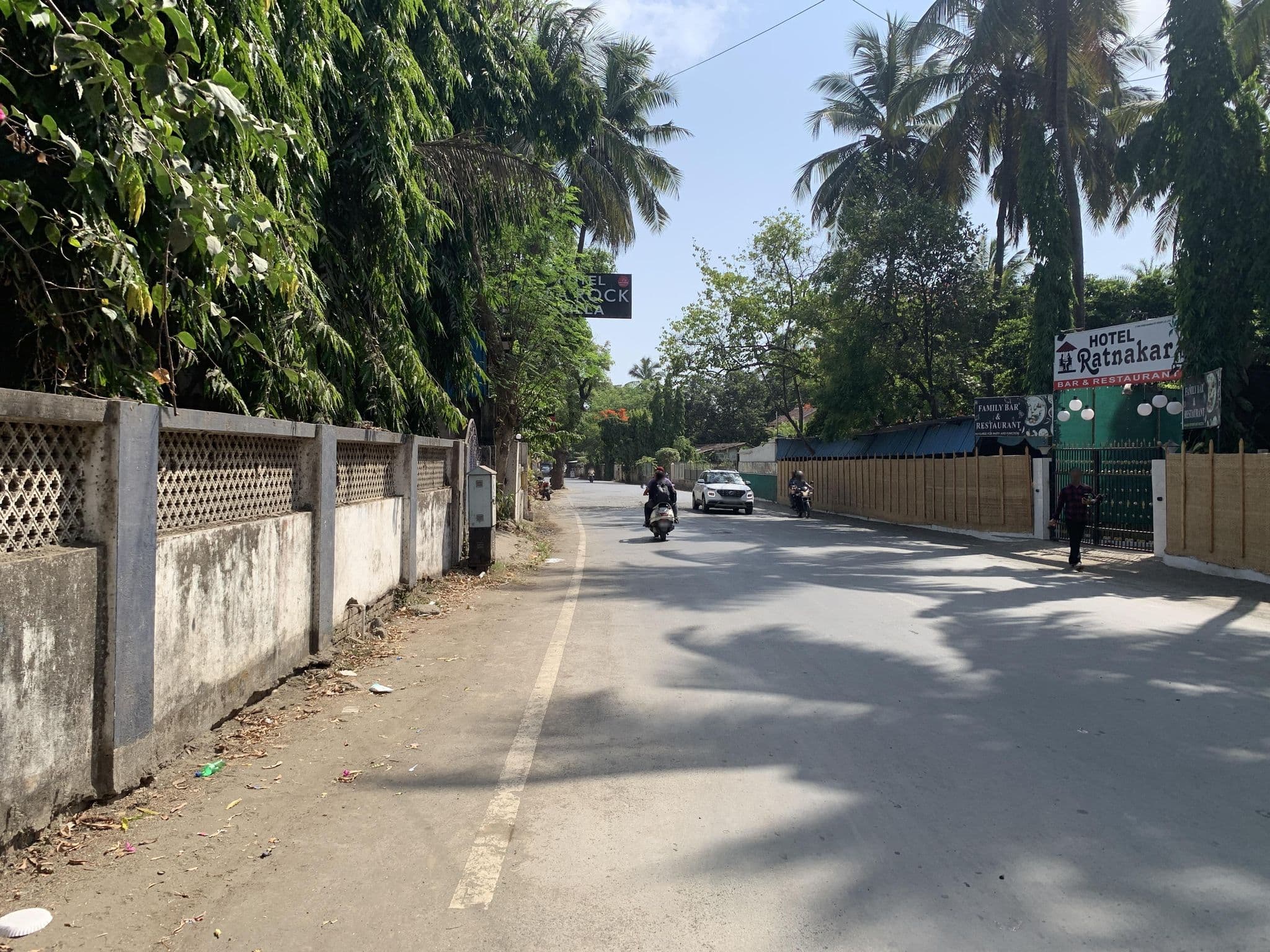Street view near Jazira Hotel, Marwad — © DevvrtSingh (CC BY-SA · Mapillary)