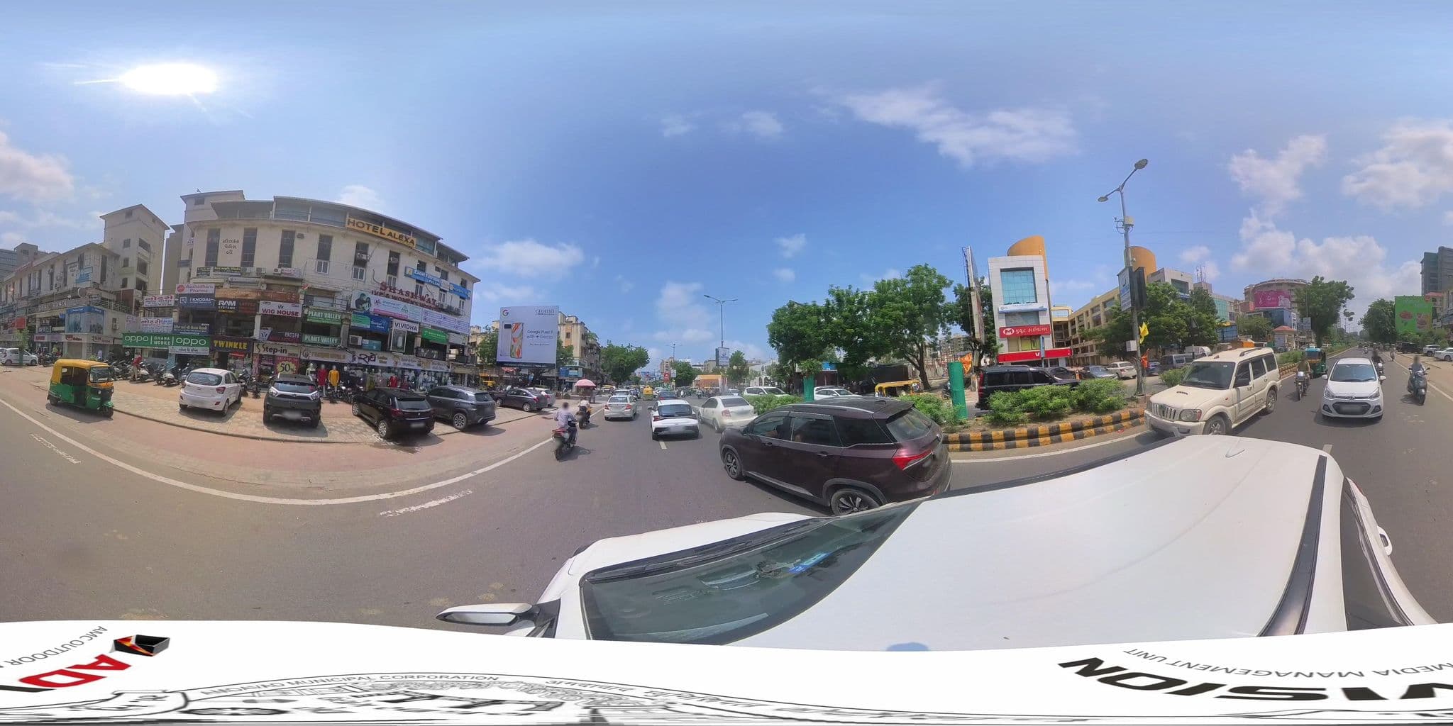Street view near OYO 11650 Hotel Grand Apple, Sarkhej — © skysign (CC BY-SA · Mapillary)
