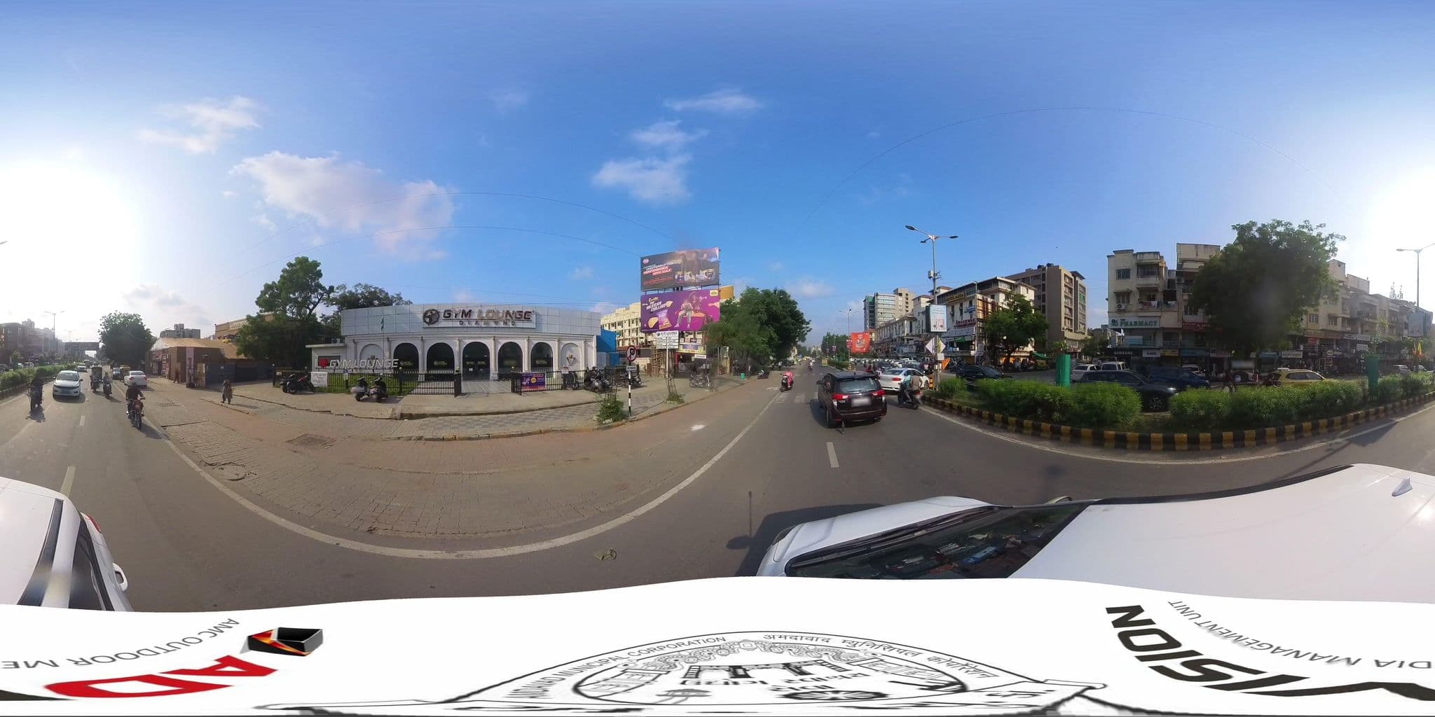 Street view near Satellite Inn, Sarkhej — © skysign (CC BY-SA · Mapillary)