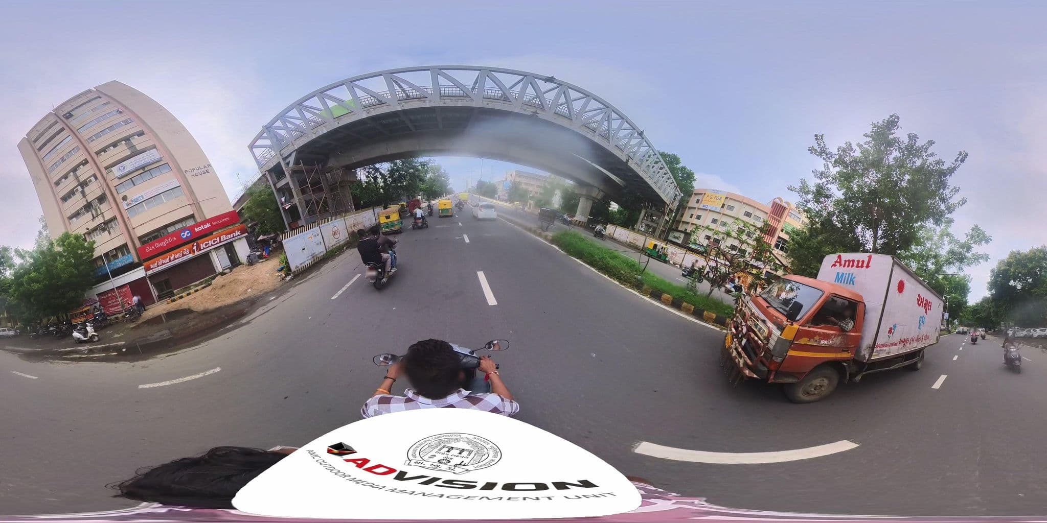 Street view near OYO Townhouse 030 Ashram Road Ahmedabad, Ahmedabad — © skysign (CC BY-SA · Mapillary)