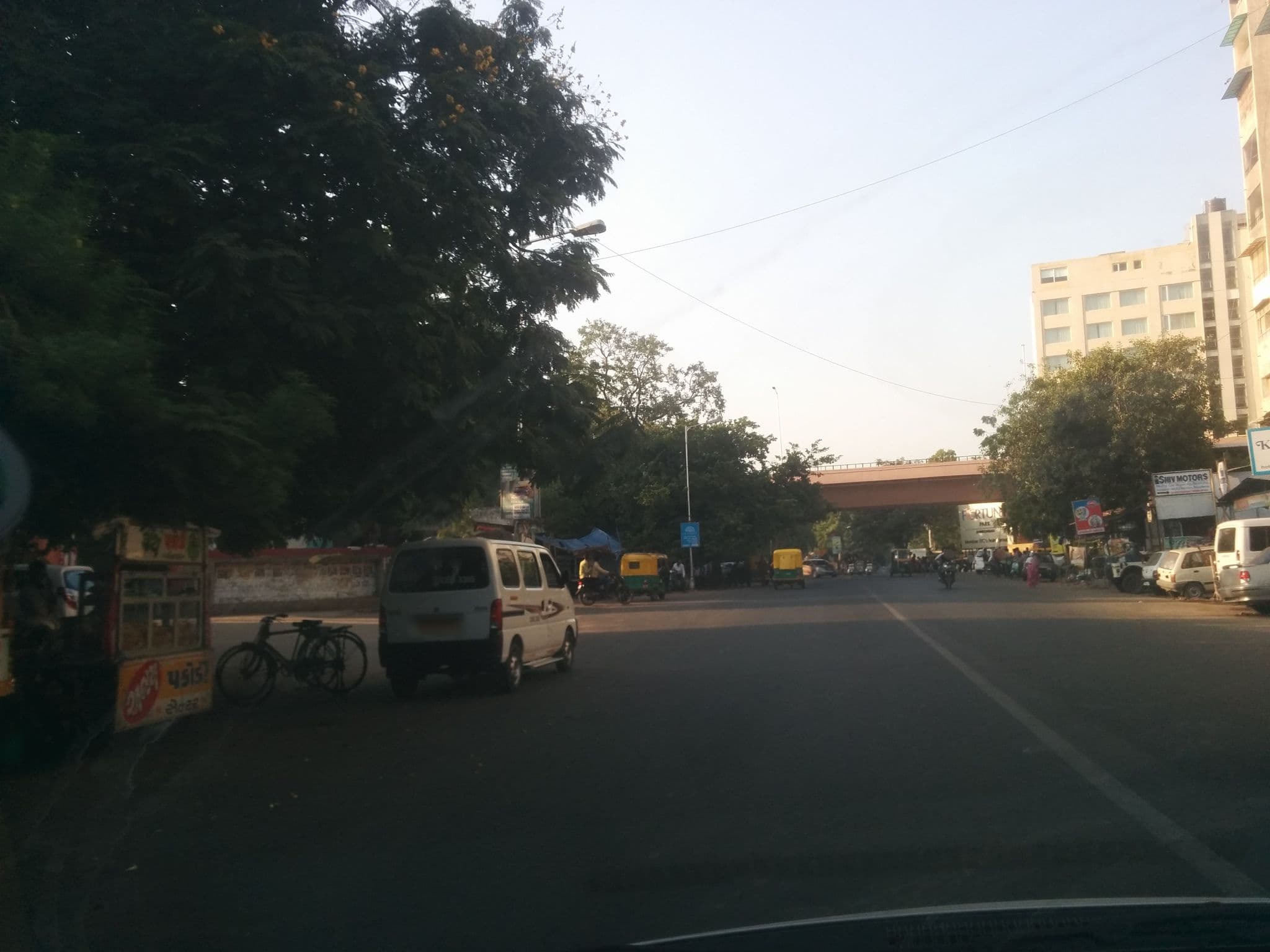 Street view near Hotel Accolade, Ahmedabad — © shravan91 (CC BY-SA · Mapillary)