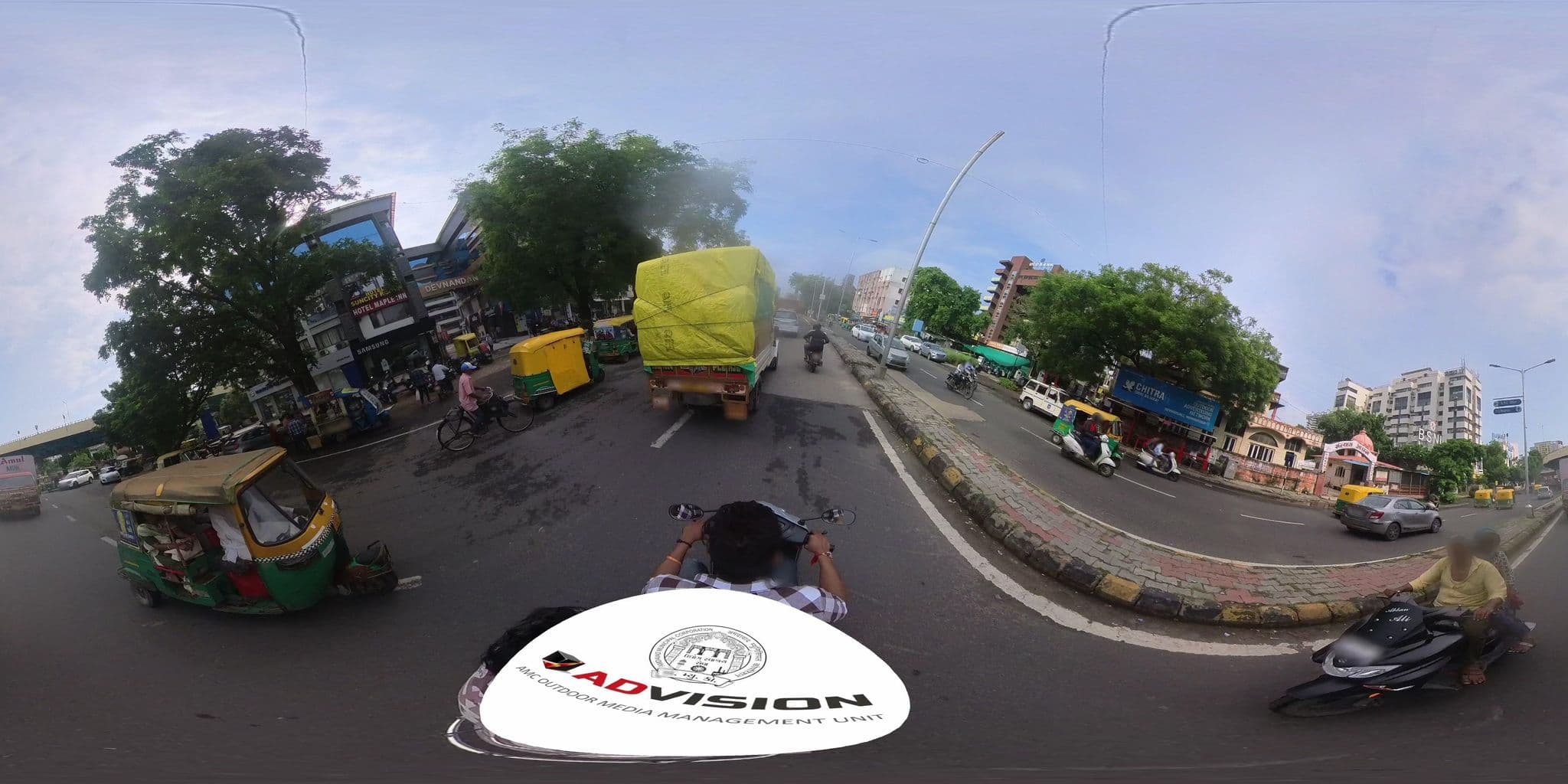 Street view near Hotel Madhushri, Ahmedabad — © skysign (CC BY-SA · Mapillary)