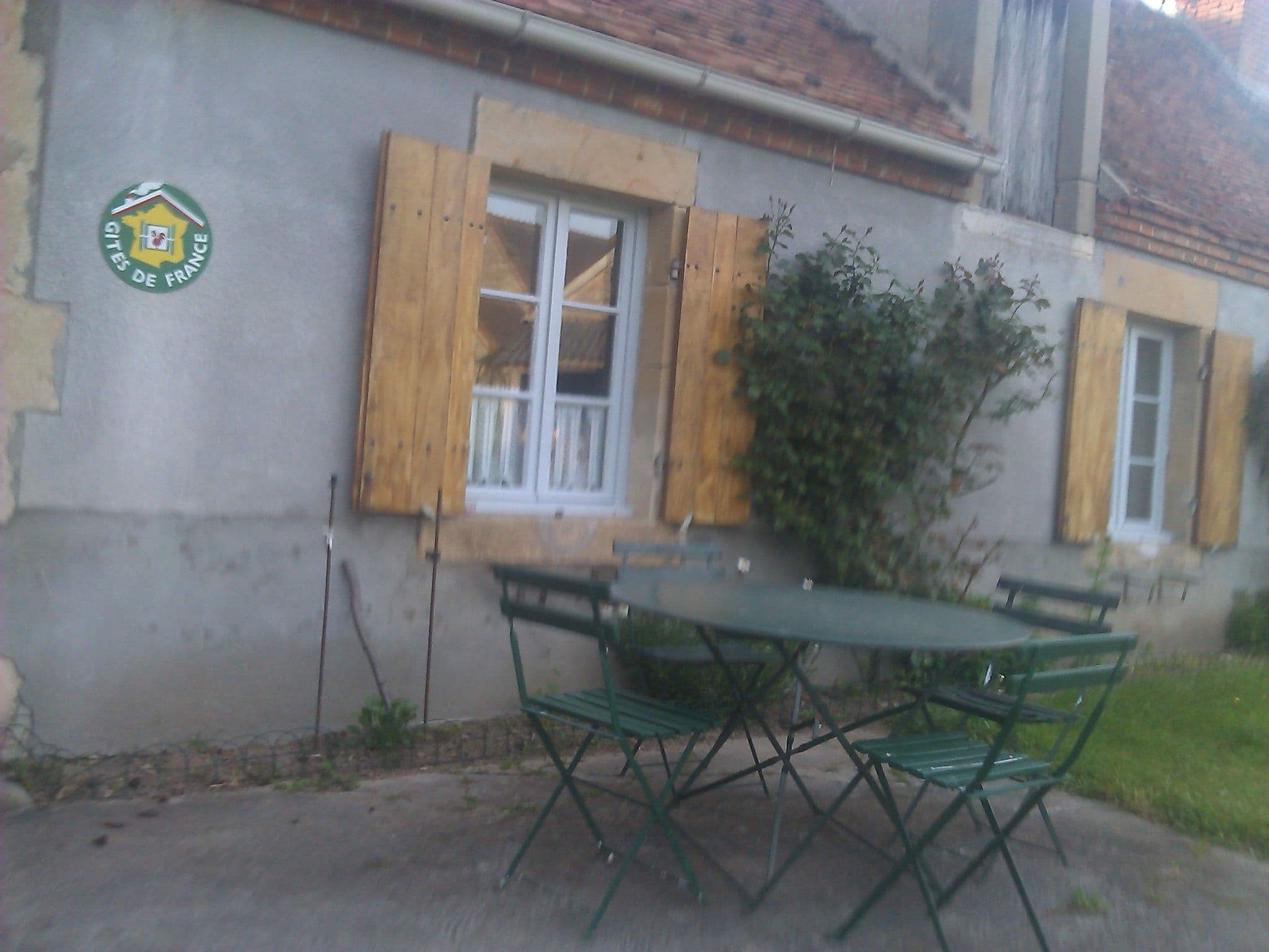 Street view near Lefieux Jérôme, Cérilly — © changchun1 (CC BY-SA · Mapillary)