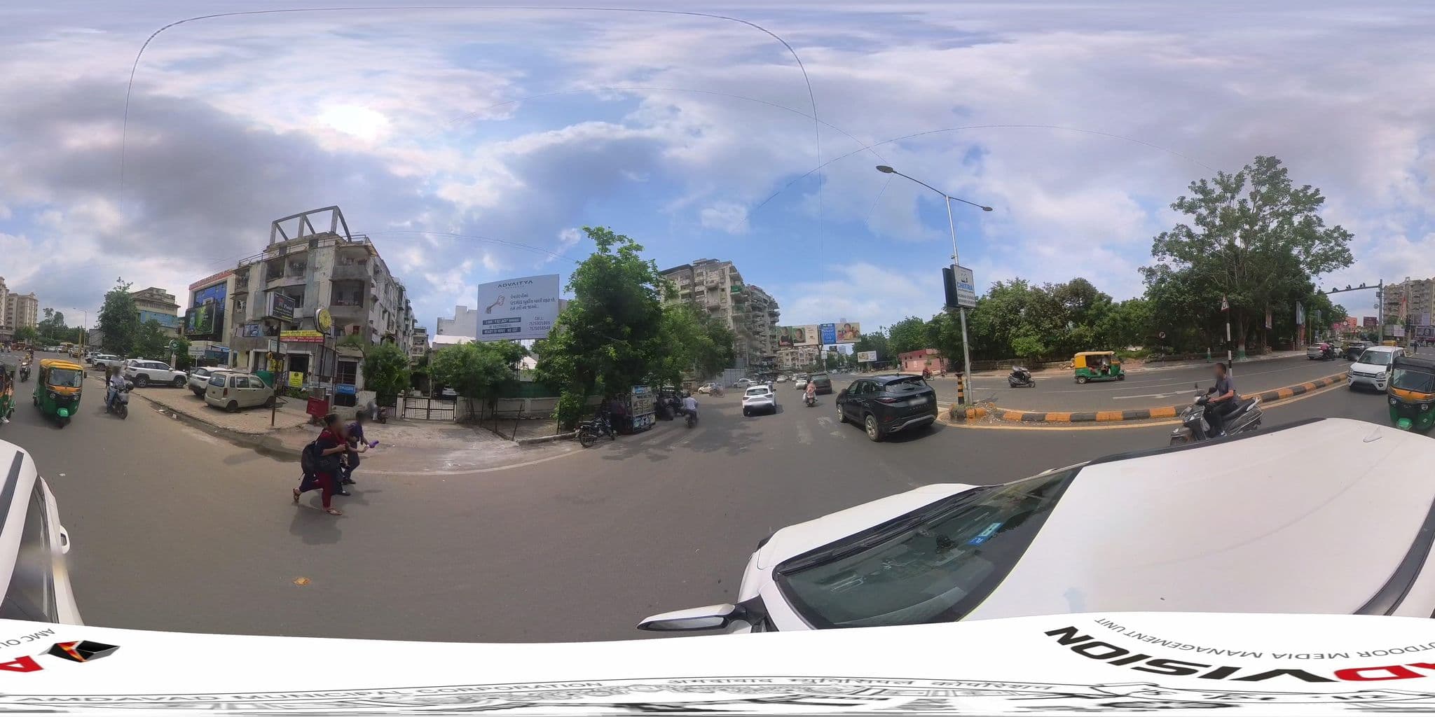 Street view near Hotel Shahi Palace, Bopal — © skysign (CC BY-SA · Mapillary)