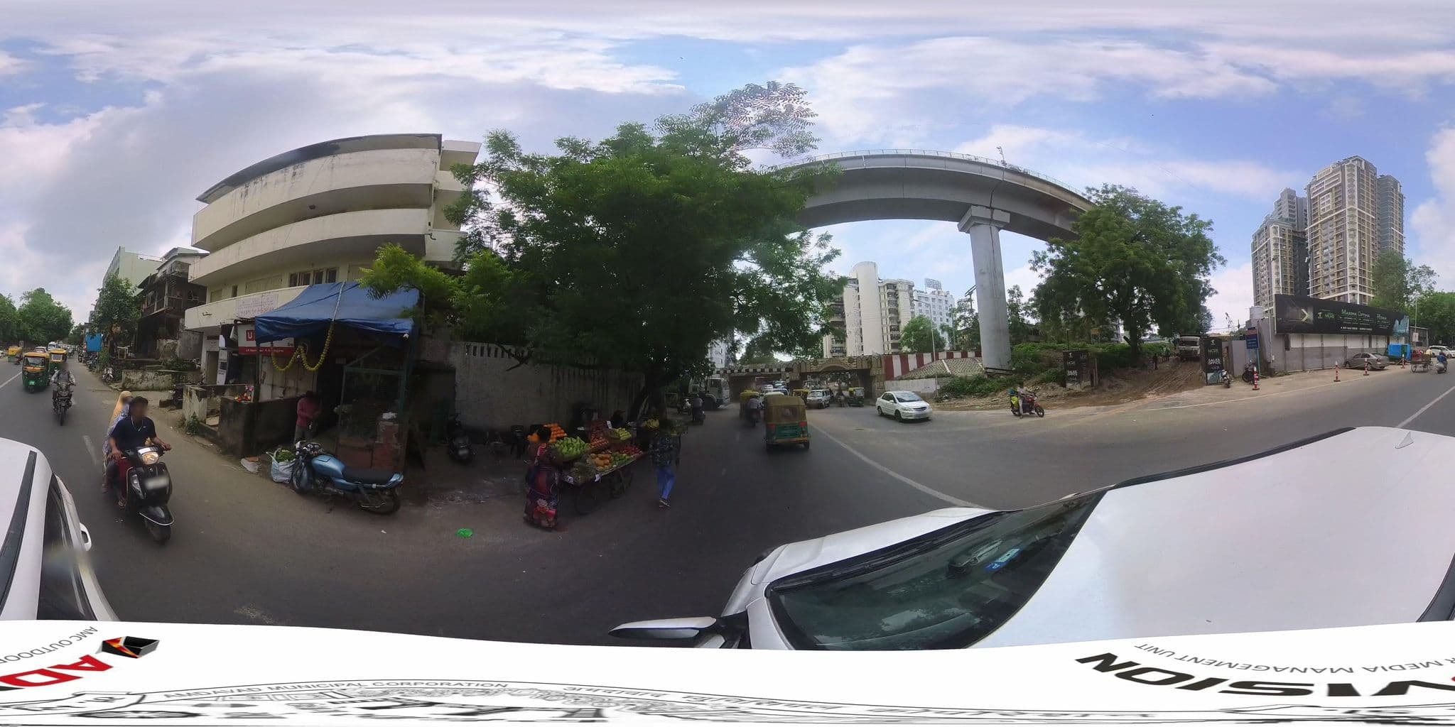 Street view near Hotel Neelkanth Elegant, Ahmedabad, Ahmedabad — © skysign (CC BY-SA · Mapillary)