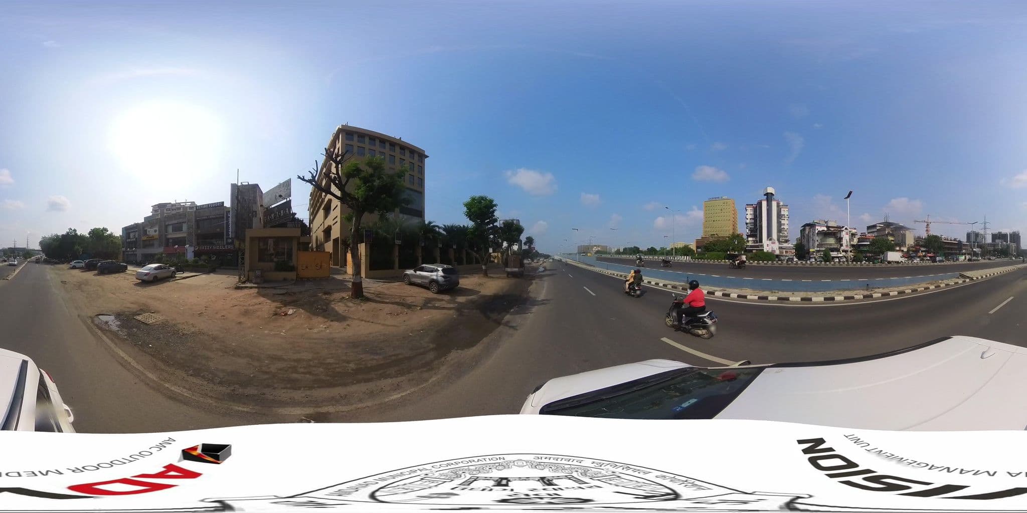 Street view near Binori A boutique hotel, Bopal — © skysign (CC BY-SA · Mapillary)