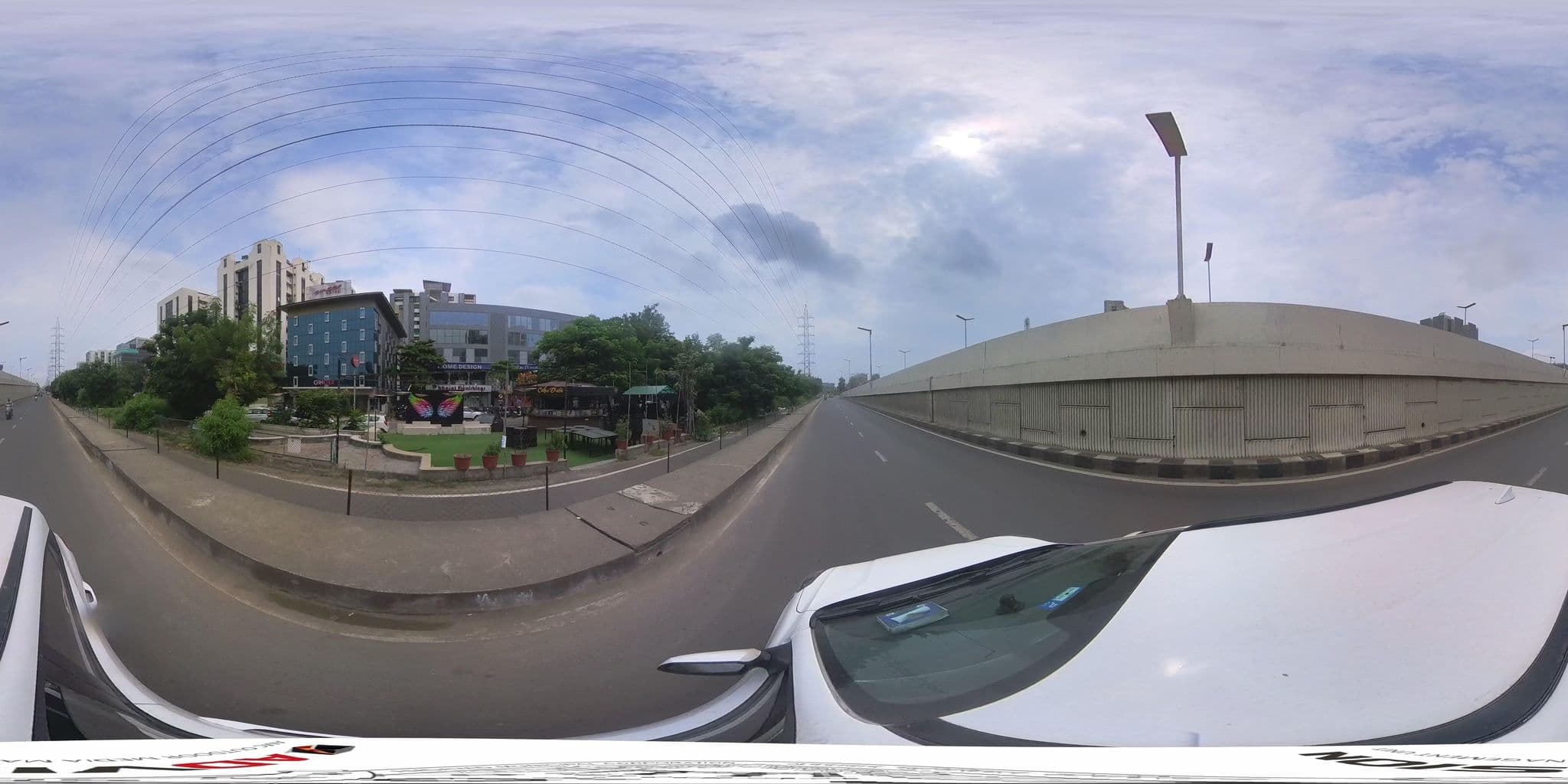 Street view near The Silver Leaf, Bopal — © skysign (CC BY-SA · Mapillary)