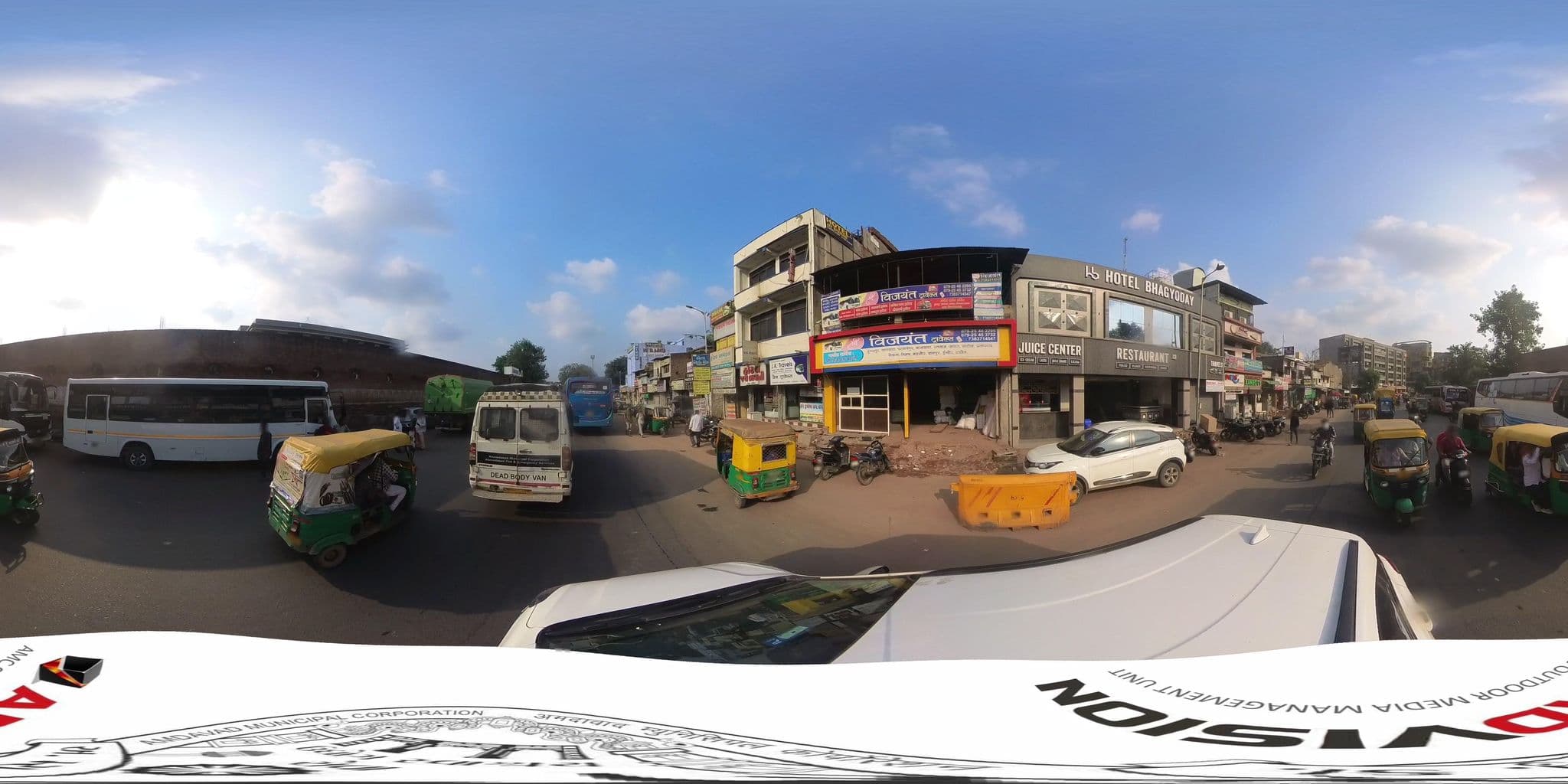 Street view near Avkar Guest House, Ahmedabad — © skysign (CC BY-SA · Mapillary)