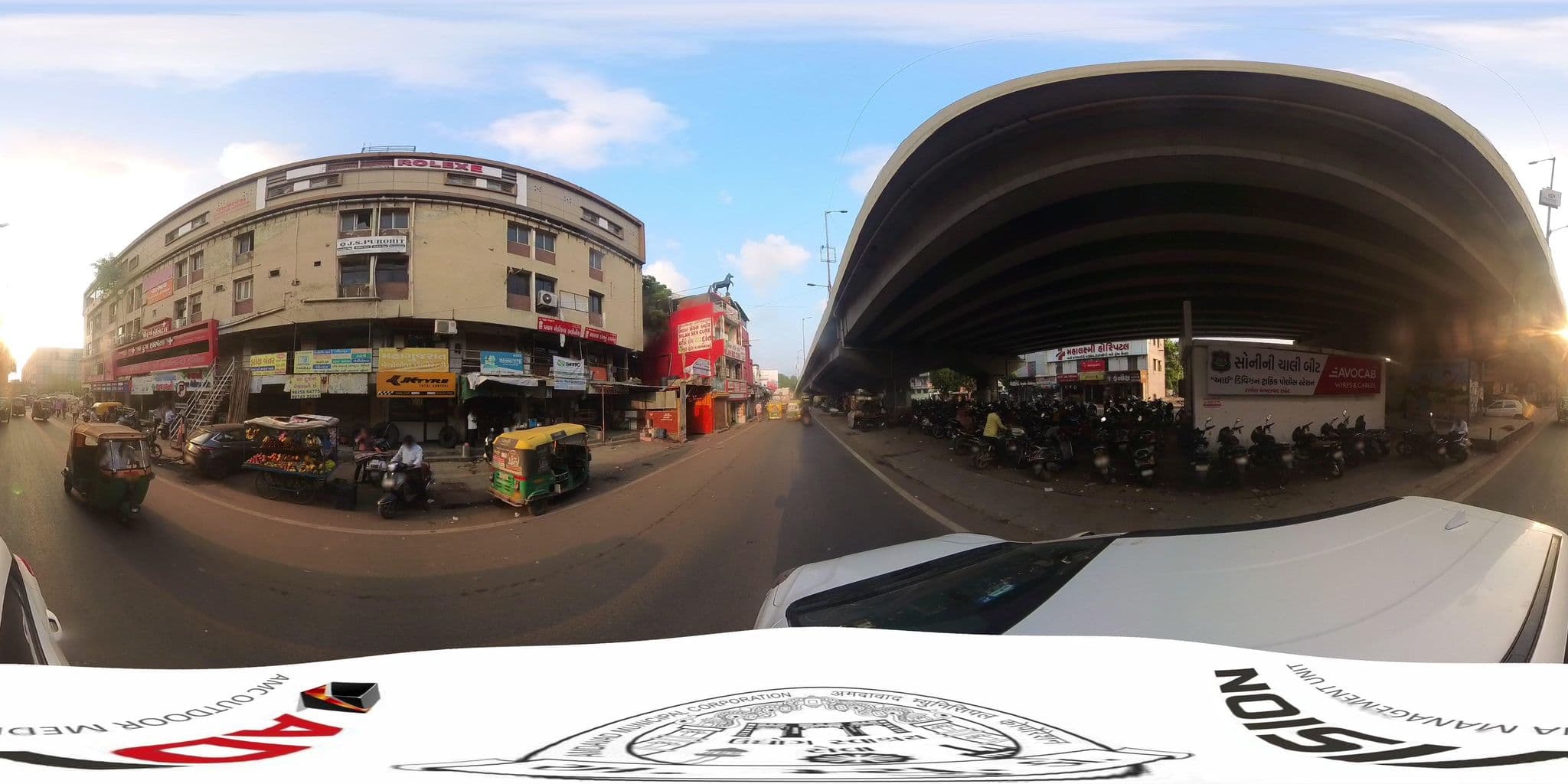 Street view near Hotel Raj Palace Guest House, Ahmadabad Cantonment — © skysign (CC BY-SA · Mapillary)